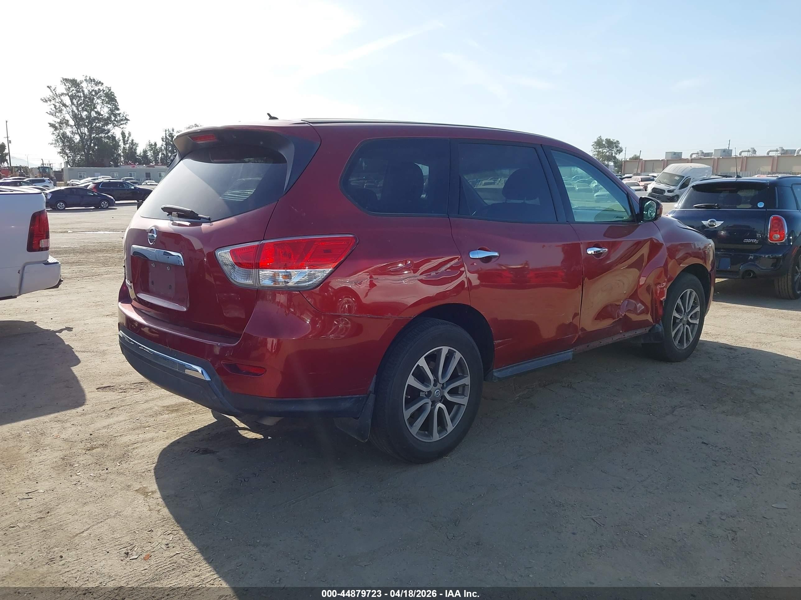 2013 Nissan Pathfinder S Красный vin: 5N1AR2MN2DC601549