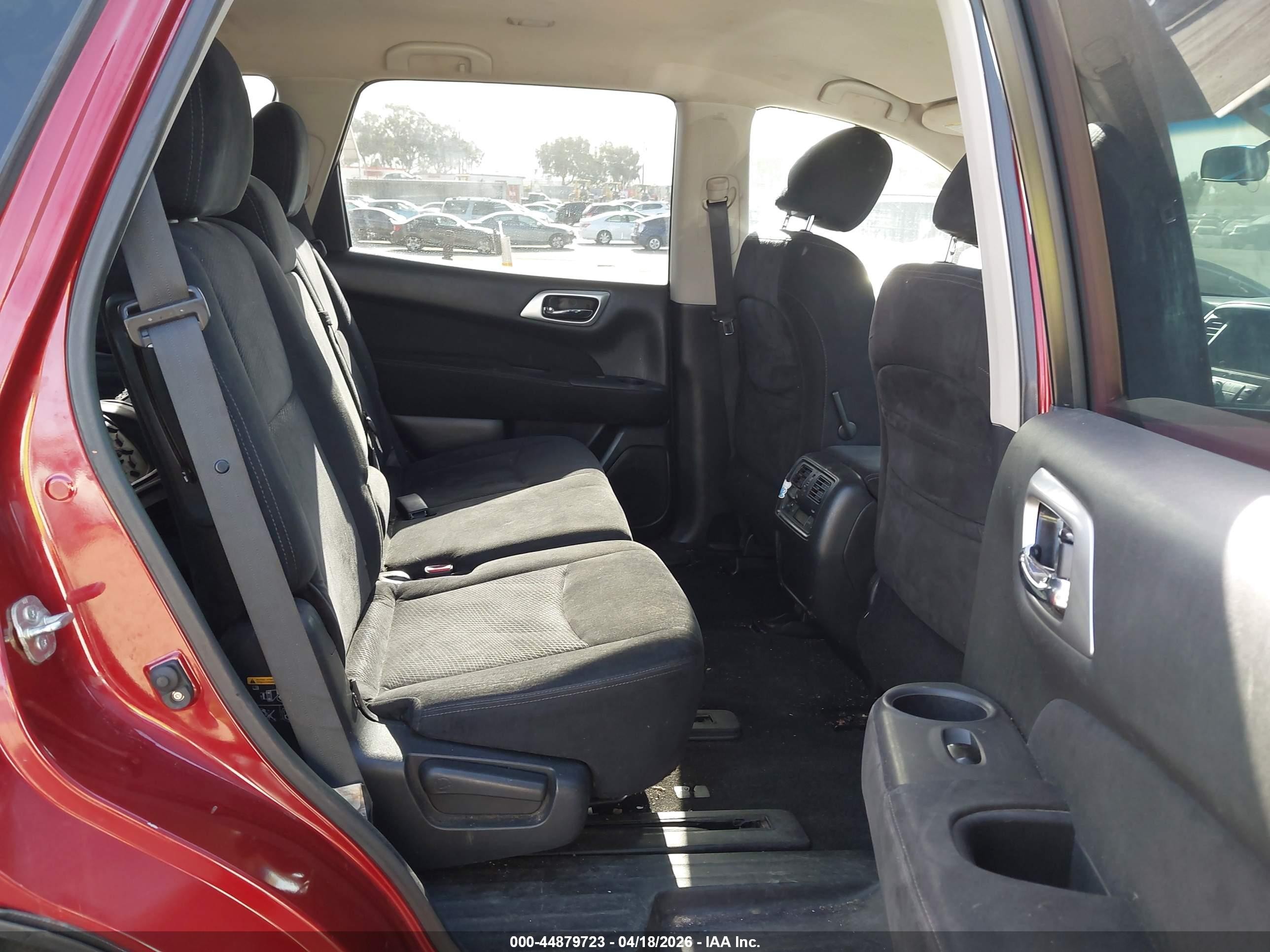 2013 Nissan Pathfinder S Красный vin: 5N1AR2MN2DC601549