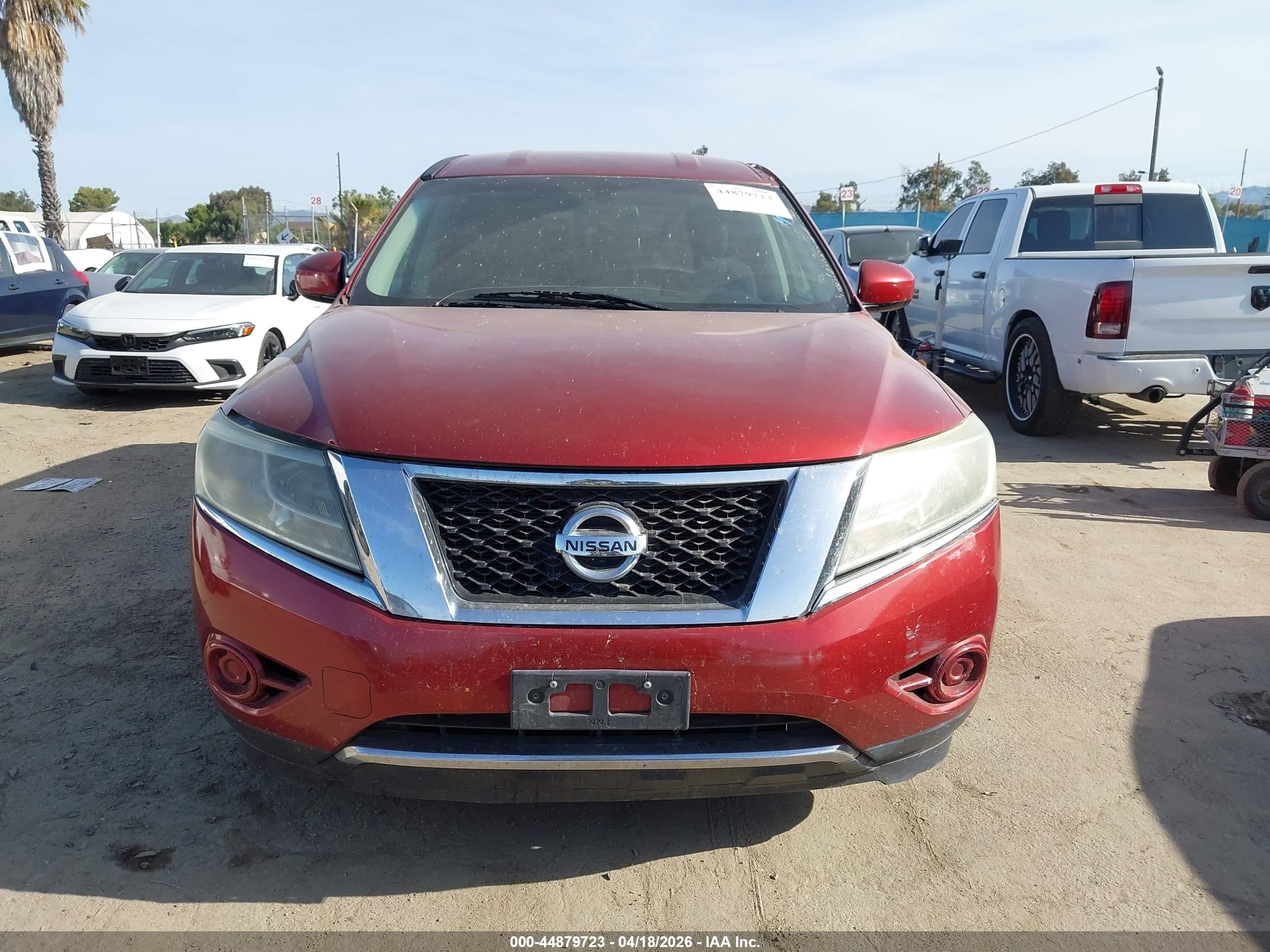 2013 Nissan Pathfinder S Красный vin: 5N1AR2MN2DC601549