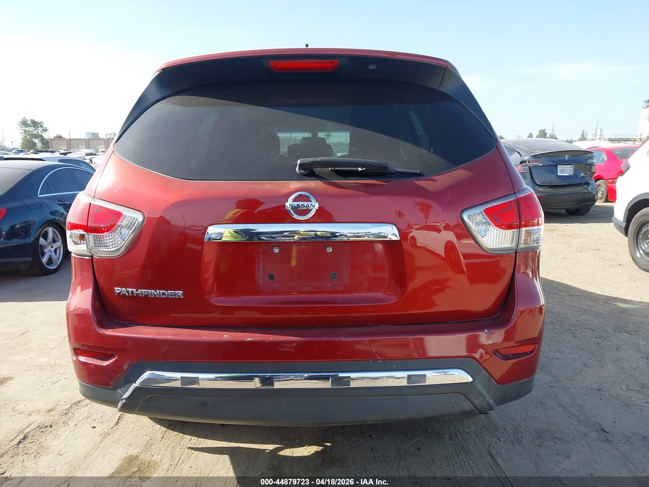 2013 Nissan Pathfinder S Красный vin: 5N1AR2MN2DC601549