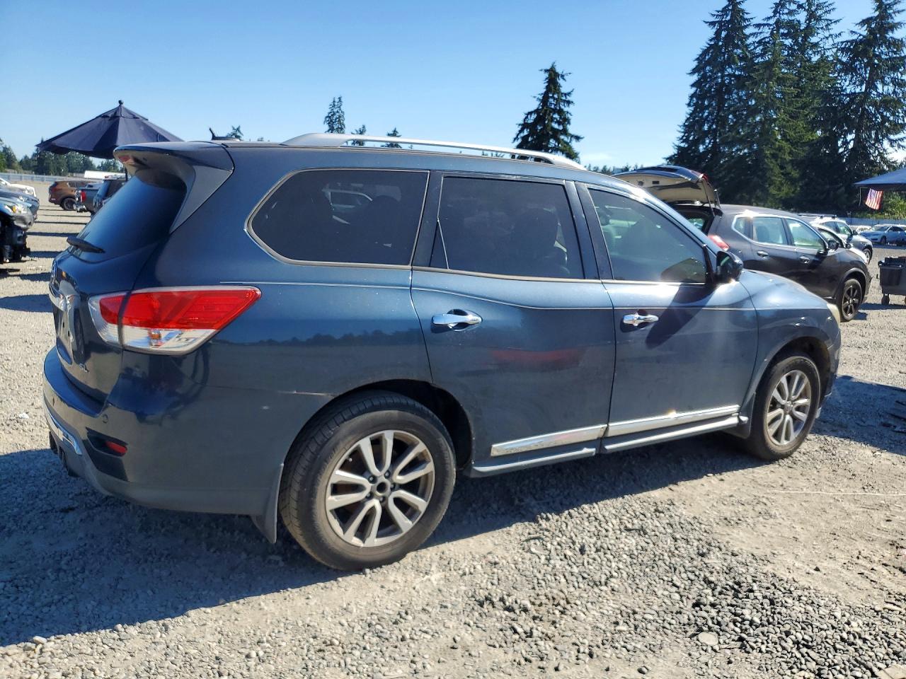 2013 Nissan Pathfinder S Blue vin: 5N1AR2MN2DC602359