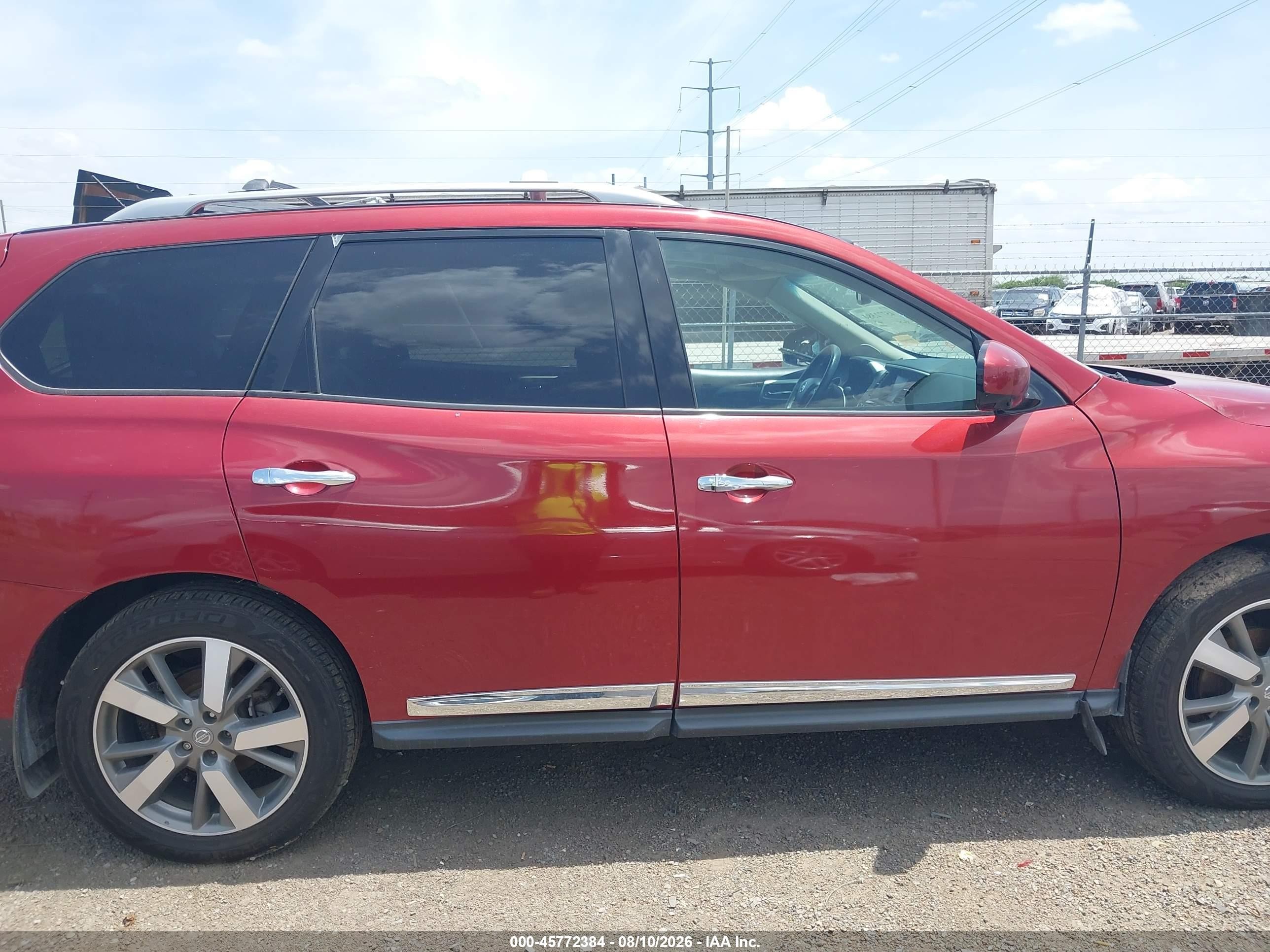 2013 Nissan Pathfinder Platinum Red vin: 5N1AR2MN2DC602717