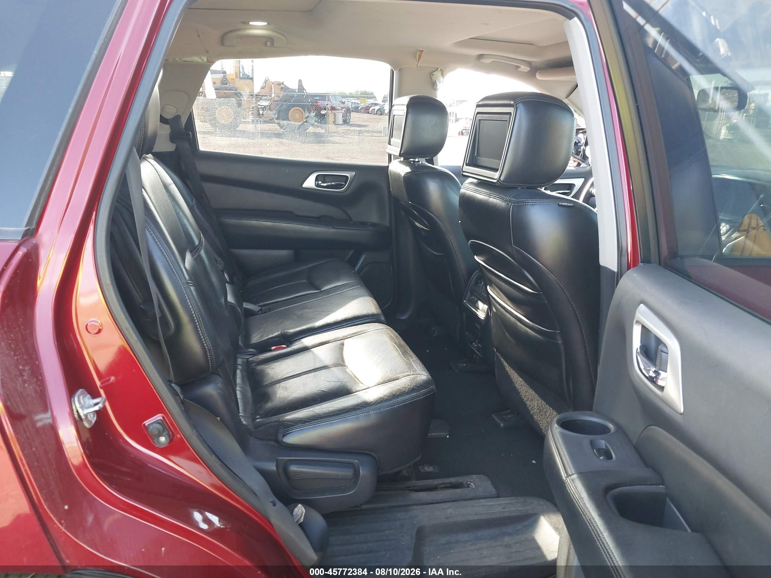 2013 Nissan Pathfinder Platinum Red vin: 5N1AR2MN2DC602717