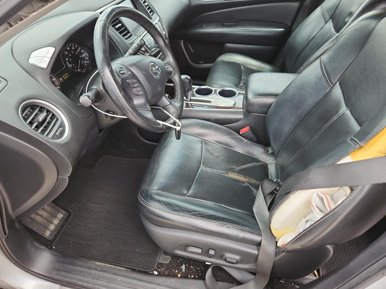 2013 Nissan Pathfinder S Silver vin: 5N1AR2MN2DC611675