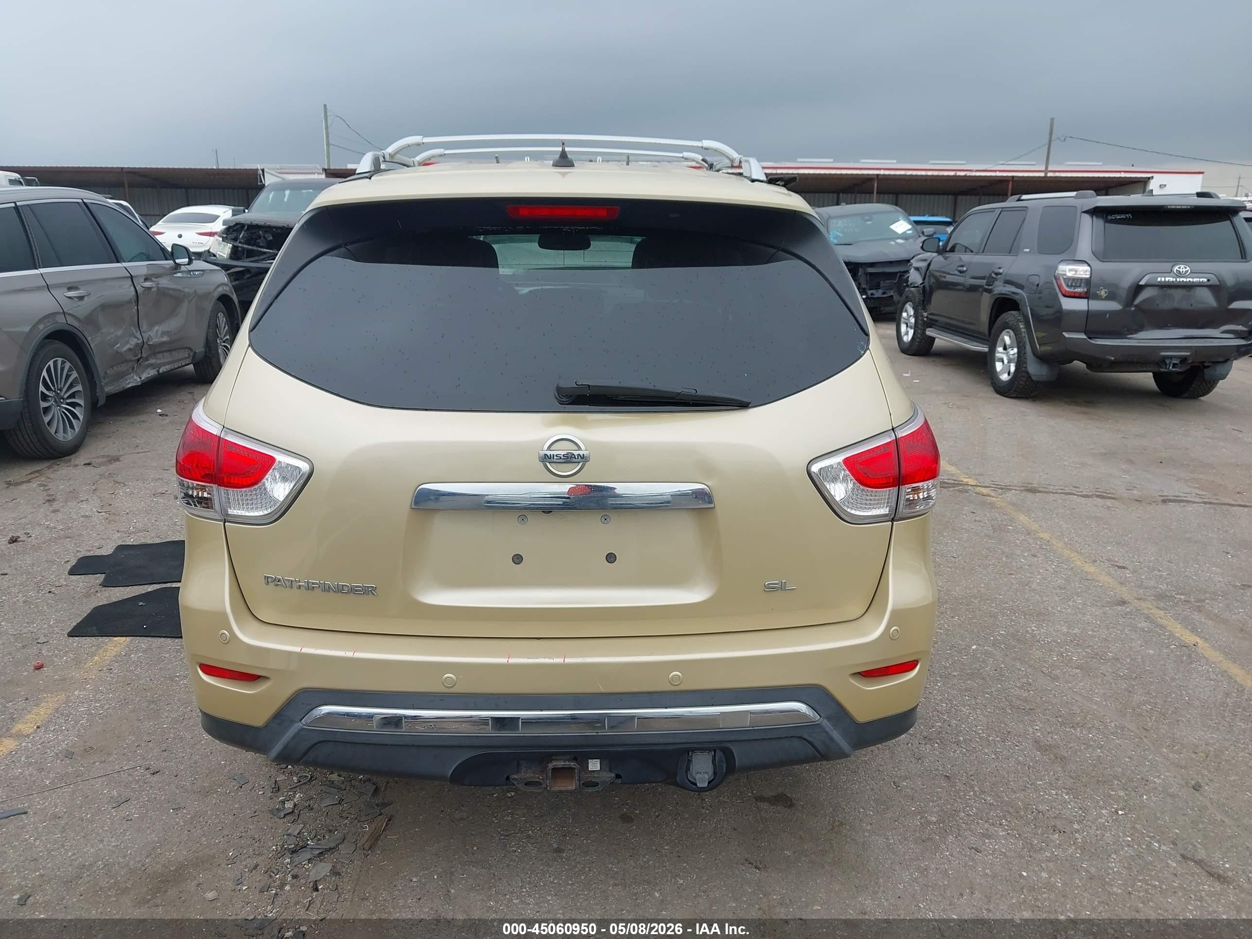 2013 Nissan Pathfinder Sl Gold vin: 5N1AR2MN2DC614737