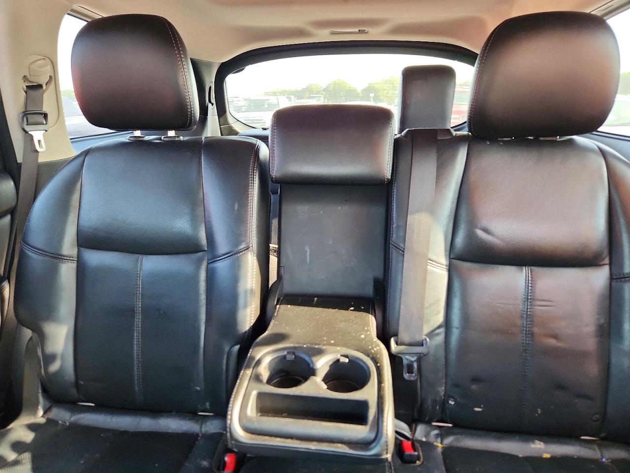 2013 Nissan Pathfinder S Red vin: 5N1AR2MN2DC630372