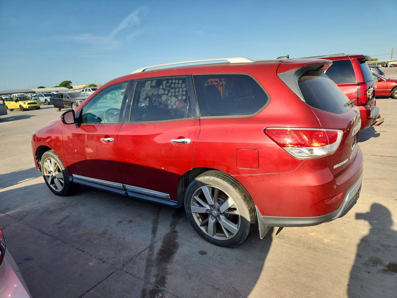 2013 Nissan Pathfinder S Red vin: 5N1AR2MN2DC630372