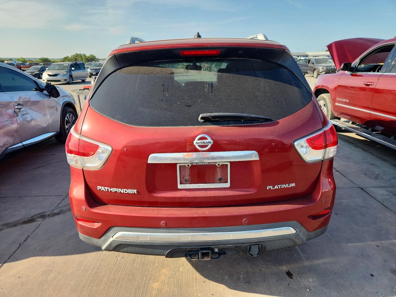2013 Nissan Pathfinder S Red vin: 5N1AR2MN2DC630372