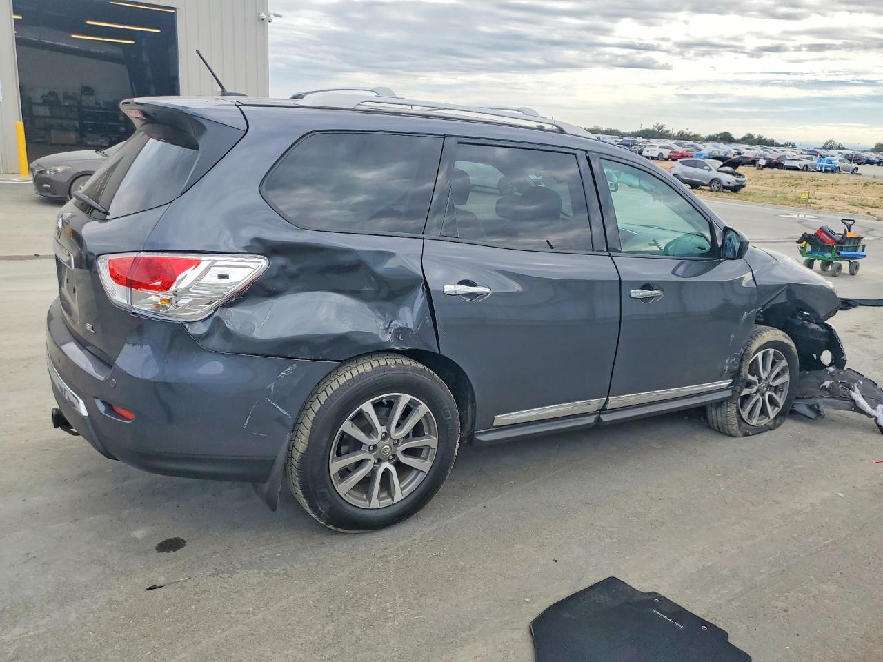 2013 Nissan Pathfinder S Gray vin: 5N1AR2MN2DC640920