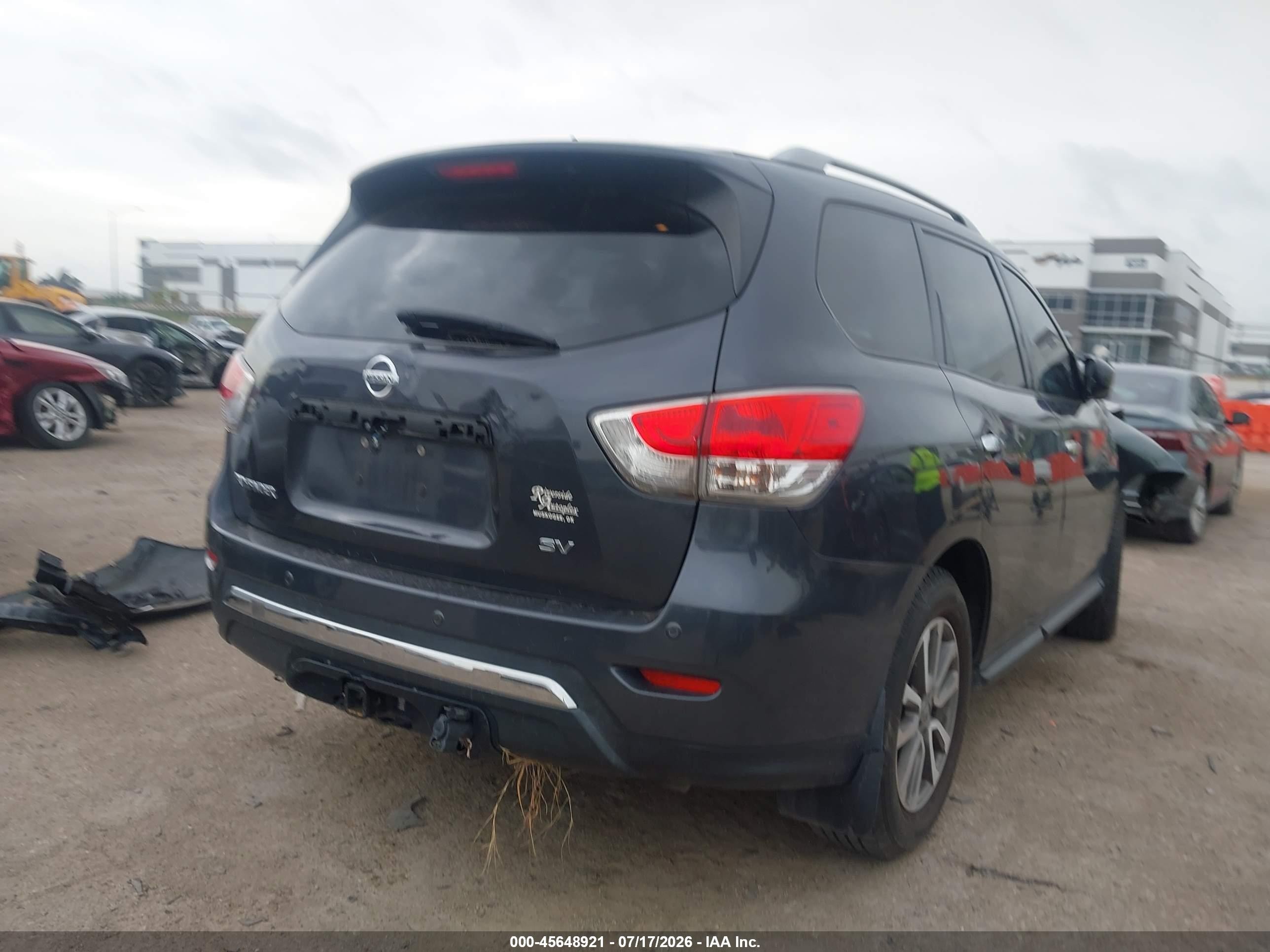 2013 Nissan Pathfinder Sv Gray vin: 5N1AR2MN2DC651268