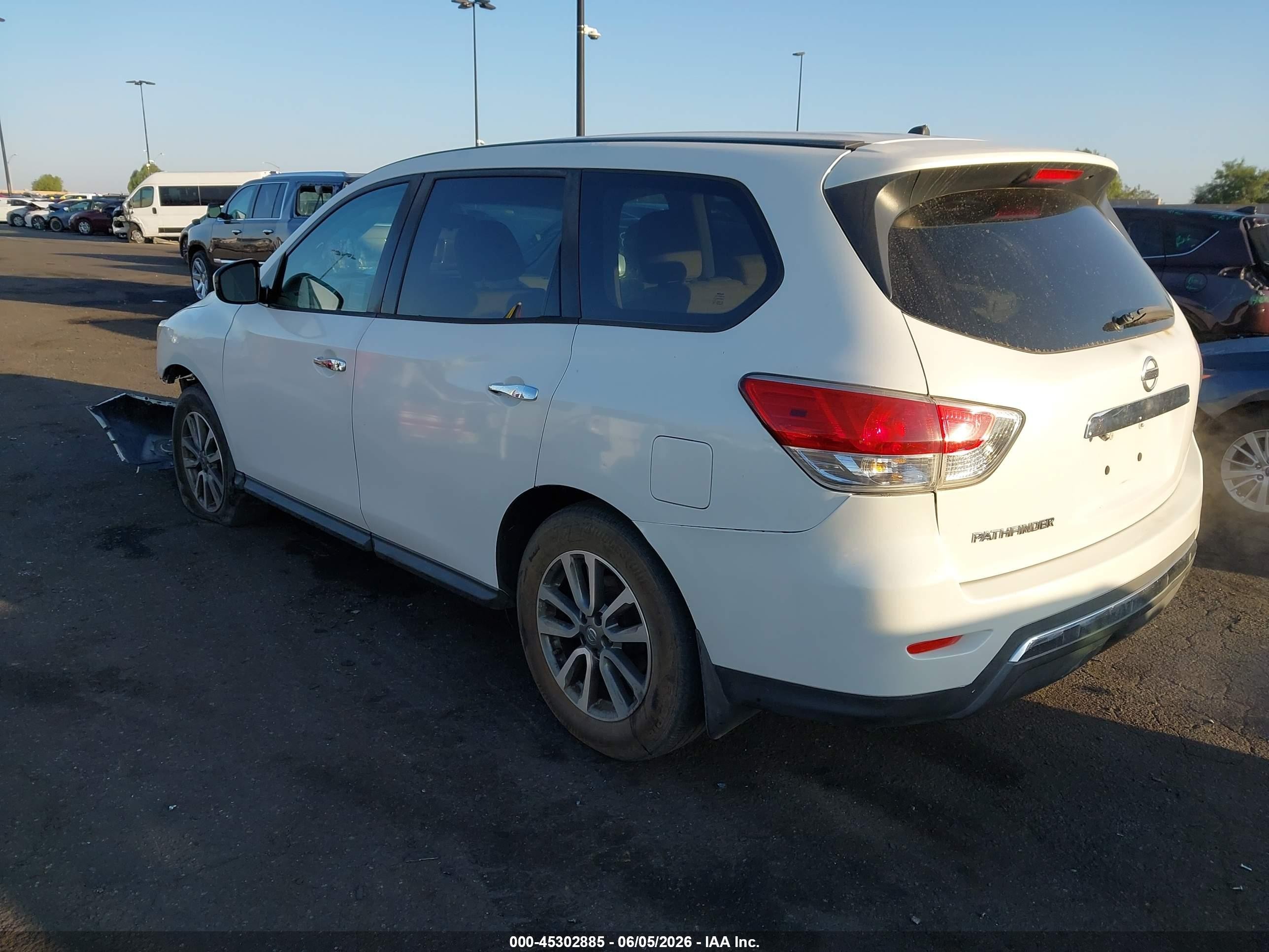 2013 Nissan Pathfinder S White vin: 5N1AR2MN2DC654252
