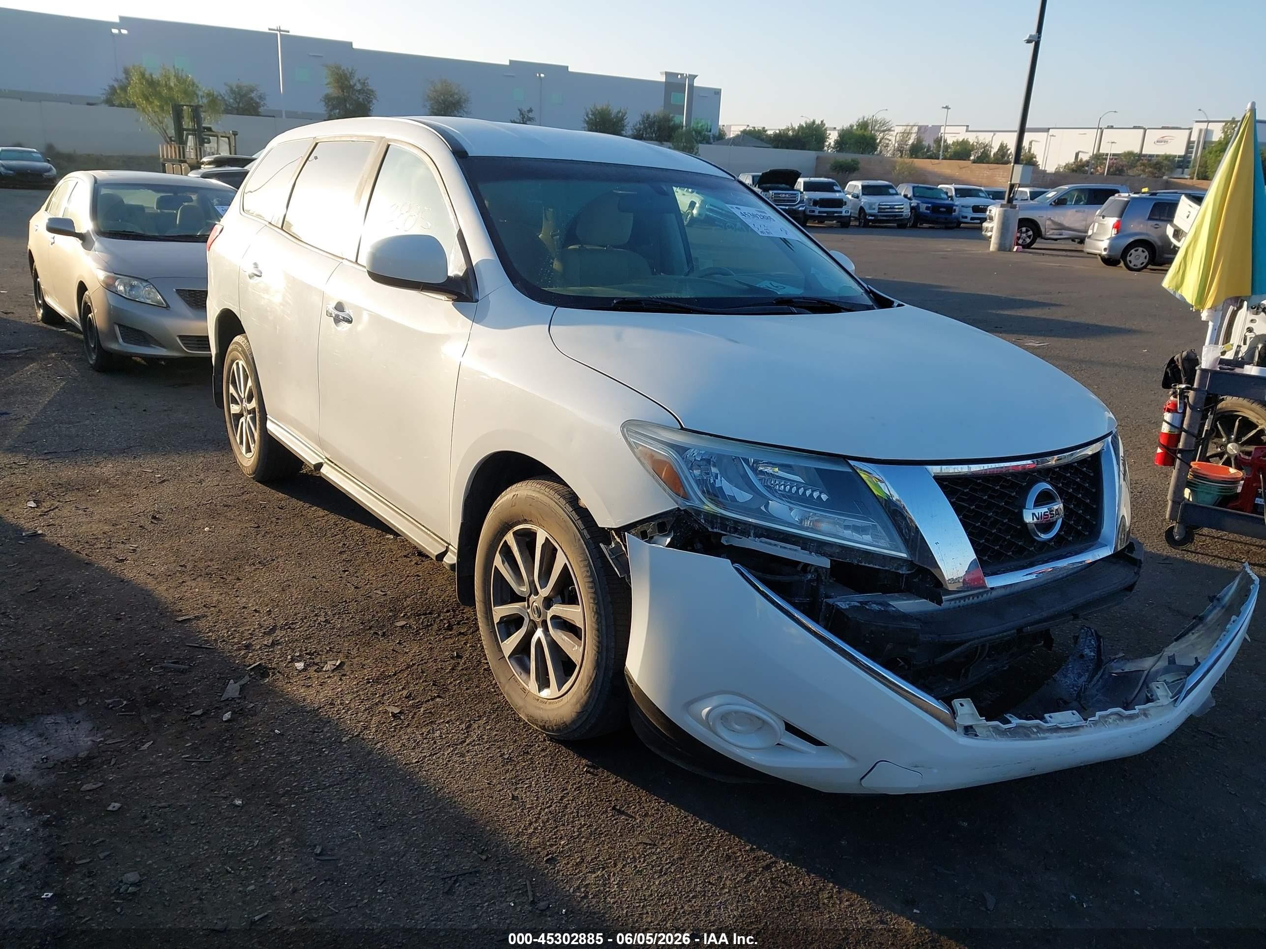 2013 Nissan Pathfinder S White vin: 5N1AR2MN2DC654252