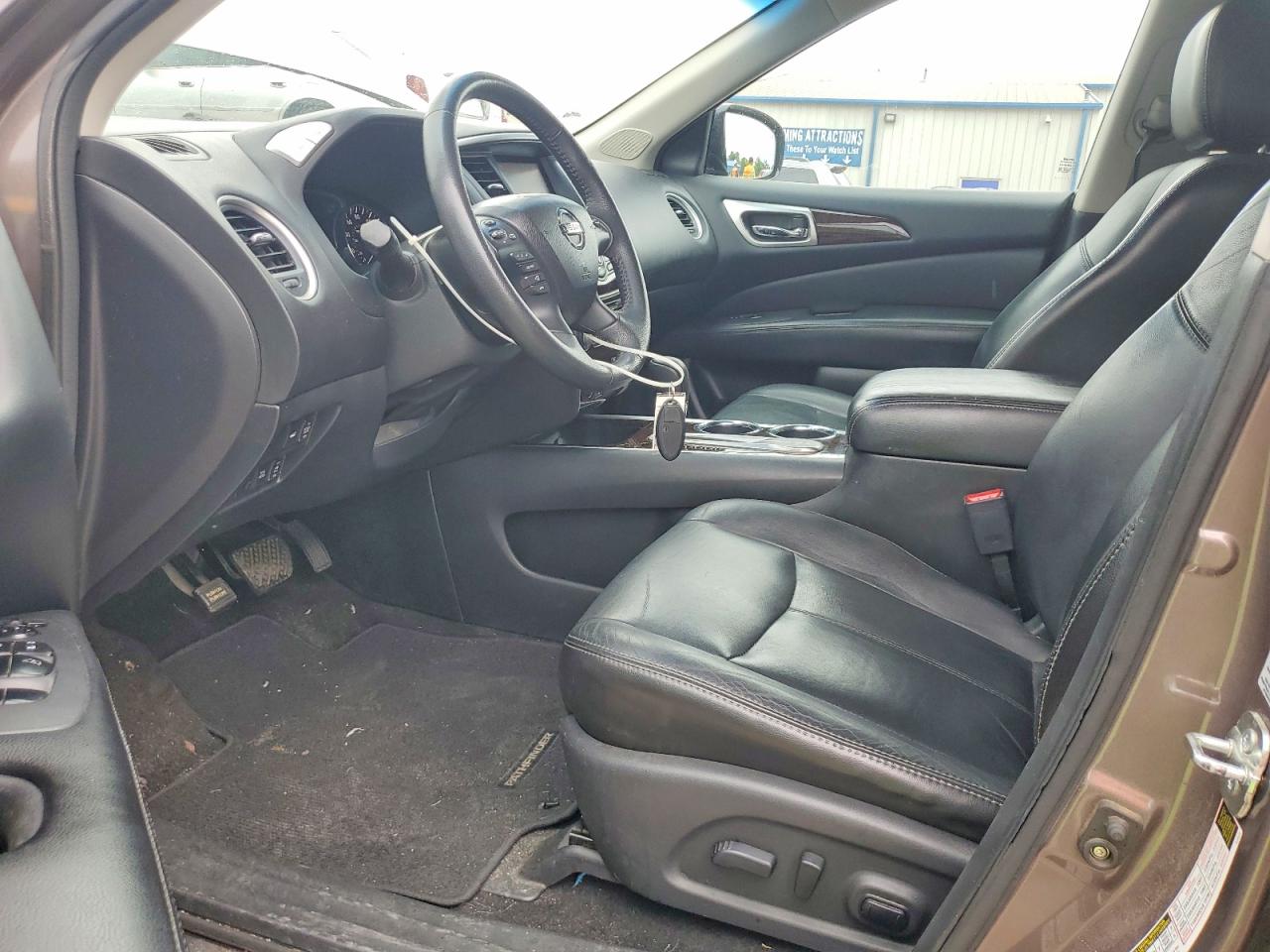 2013 Nissan Pathfinder S Brown vin: 5N1AR2MN2DC659824