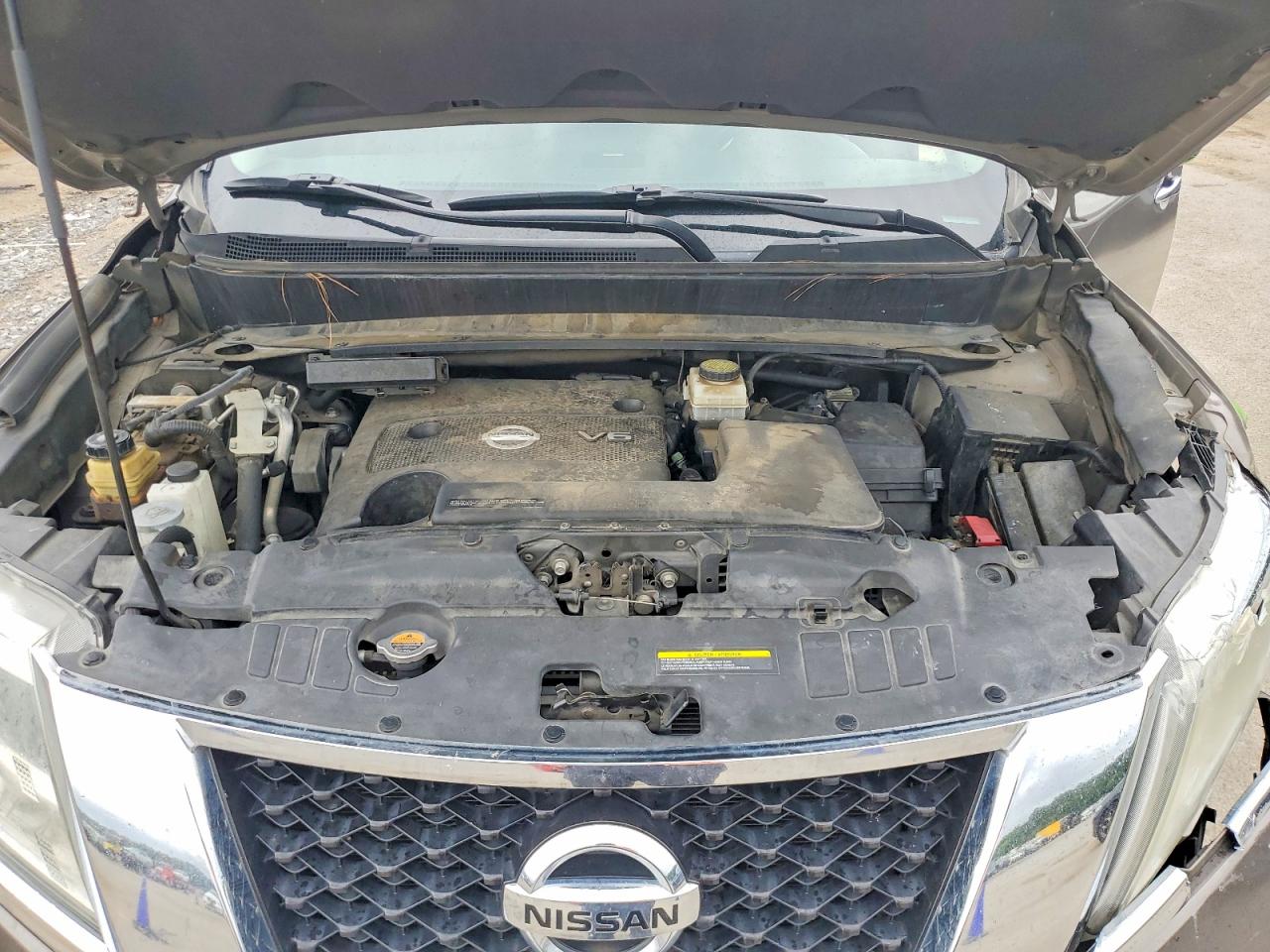 2013 Nissan Pathfinder S Brown vin: 5N1AR2MN2DC659824