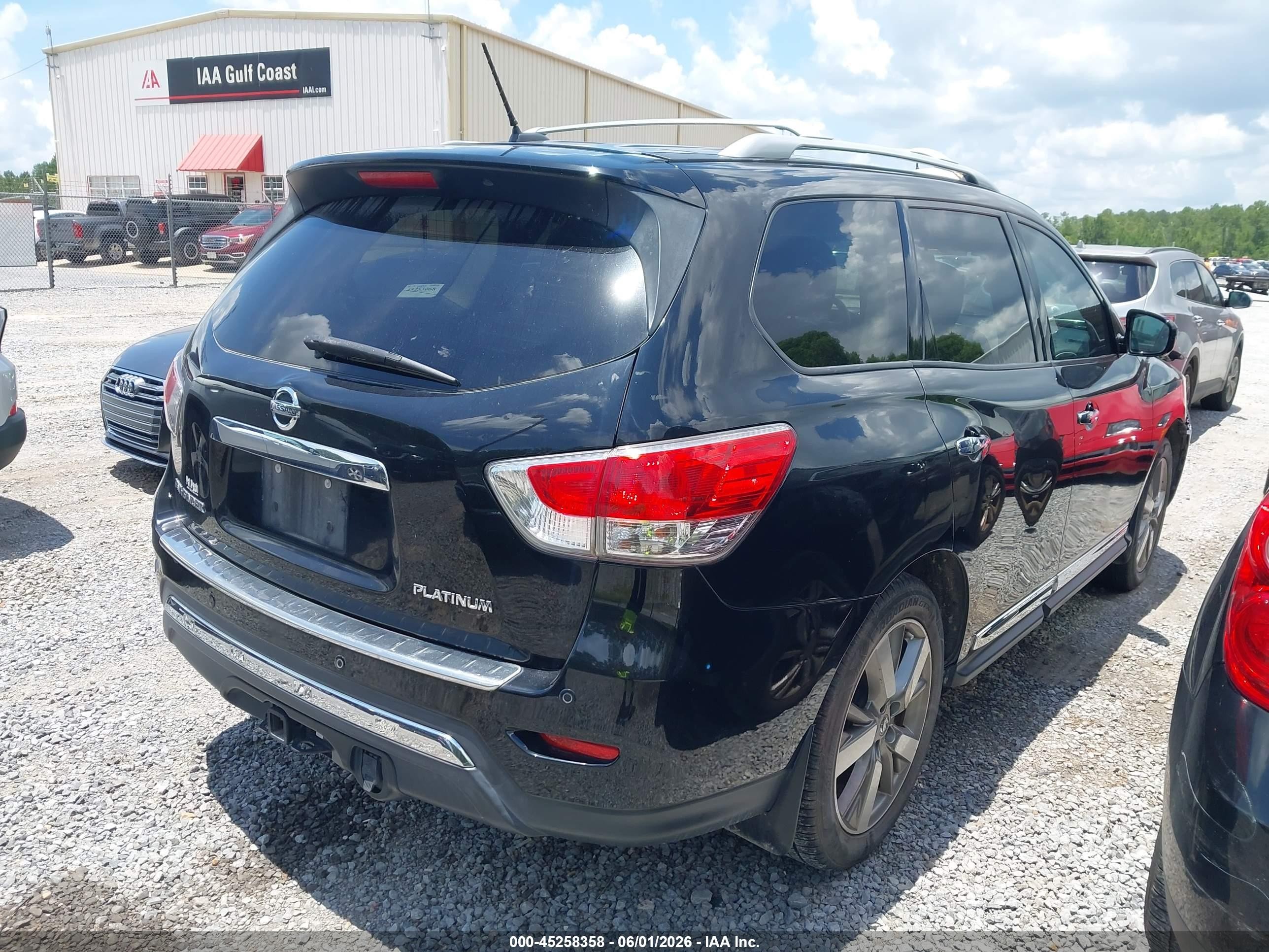 2013 Nissan Pathfinder Platinum Black vin: 5N1AR2MN2DC682911