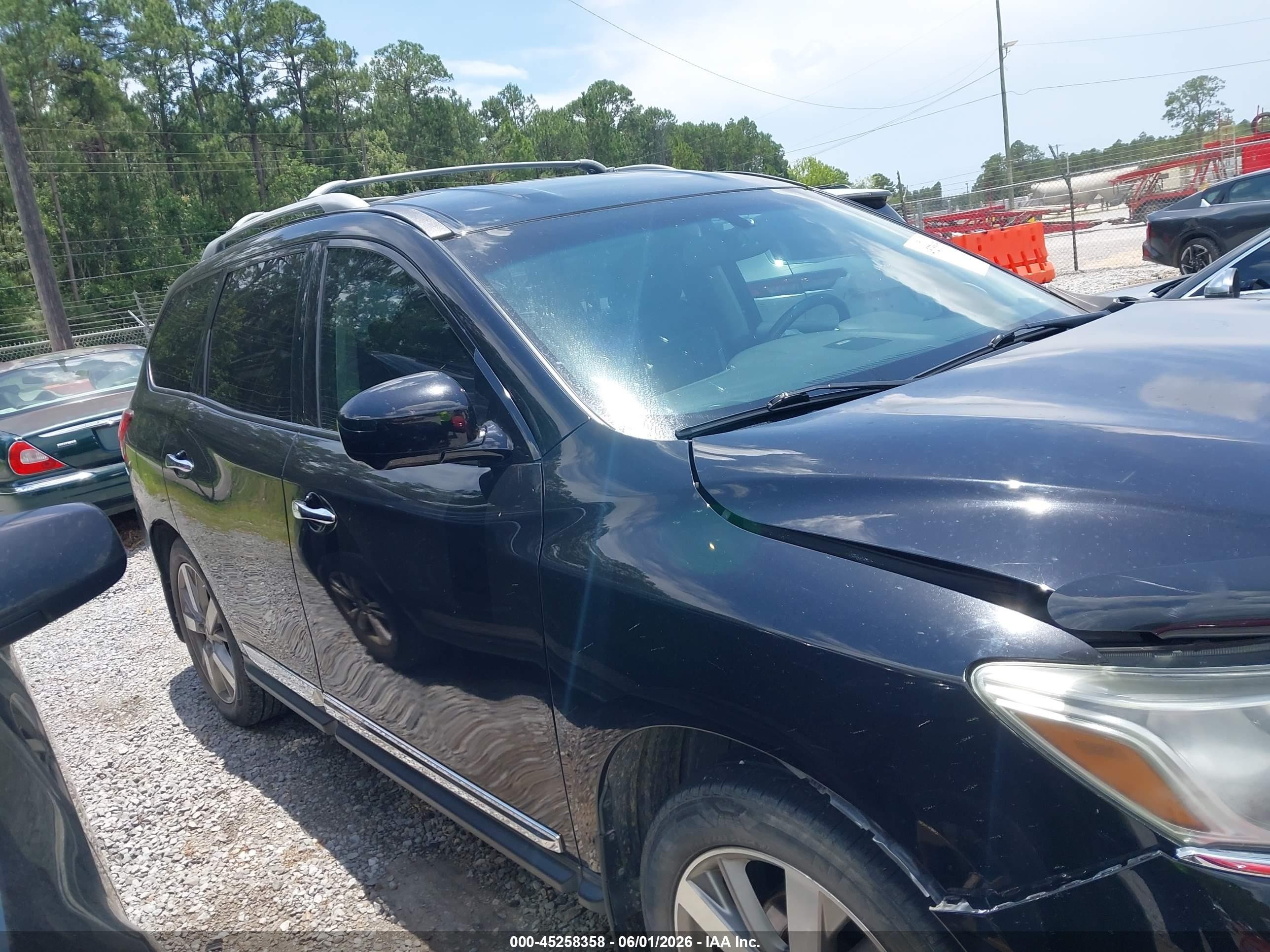 2013 Nissan Pathfinder Platinum Black vin: 5N1AR2MN2DC682911