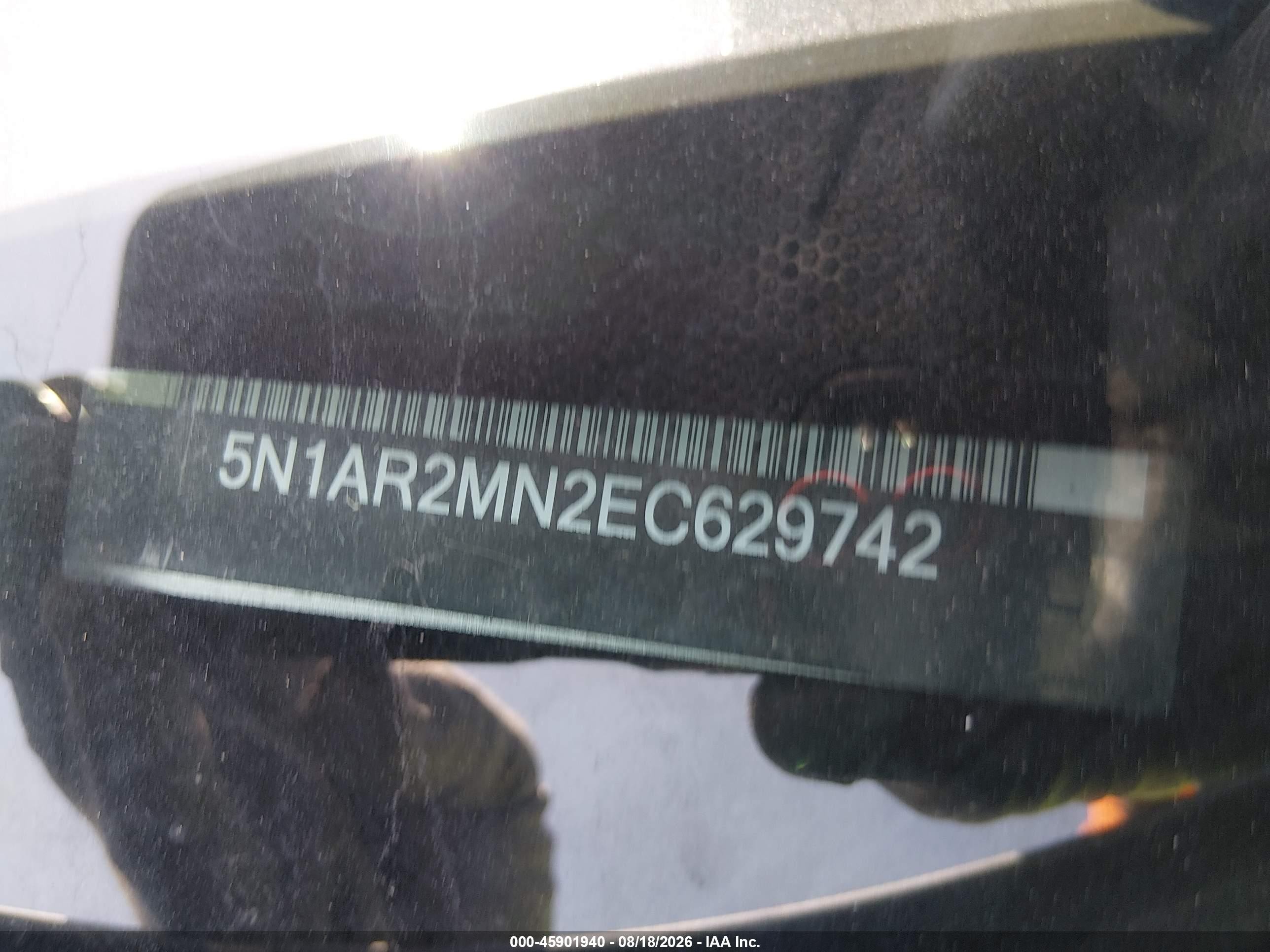 2014 Nissan Pathfinder Sl Серебряный vin: 5N1AR2MN2EC629742