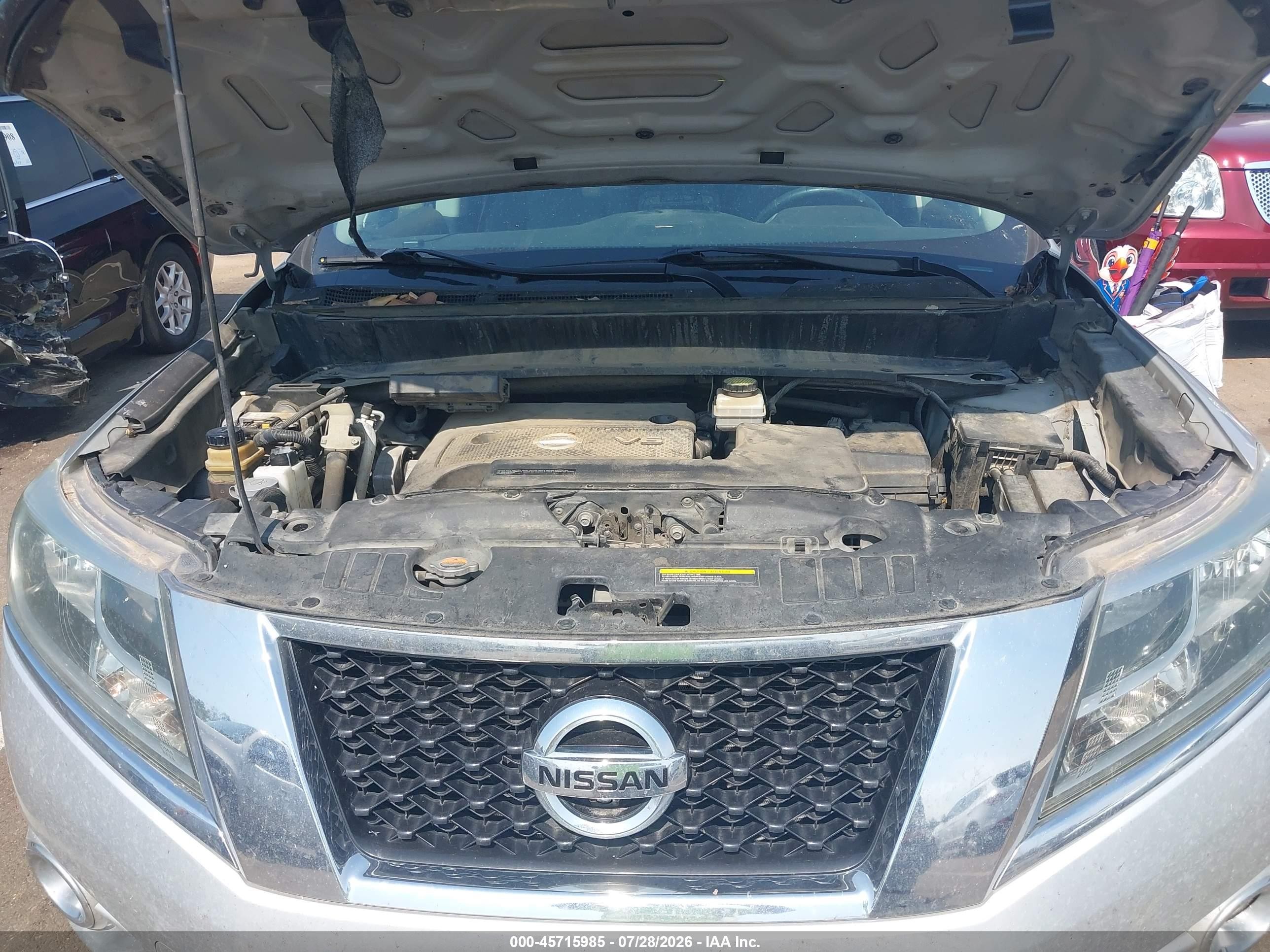 2014 Nissan Pathfinder Platinum Серебряный vin: 5N1AR2MN2EC665303
