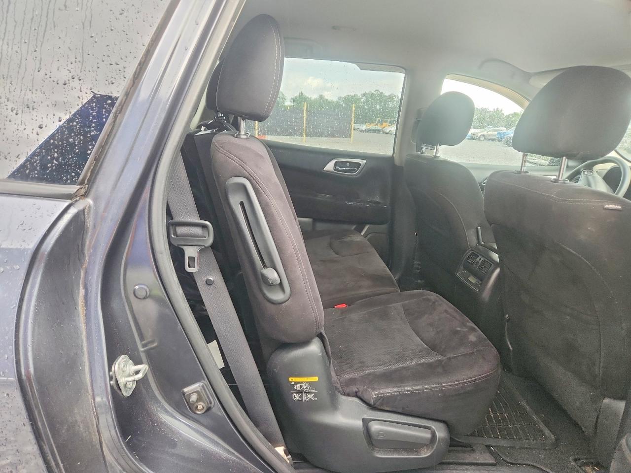 2014 Nissan Pathfinder S Gray vin: 5N1AR2MN2EC669190