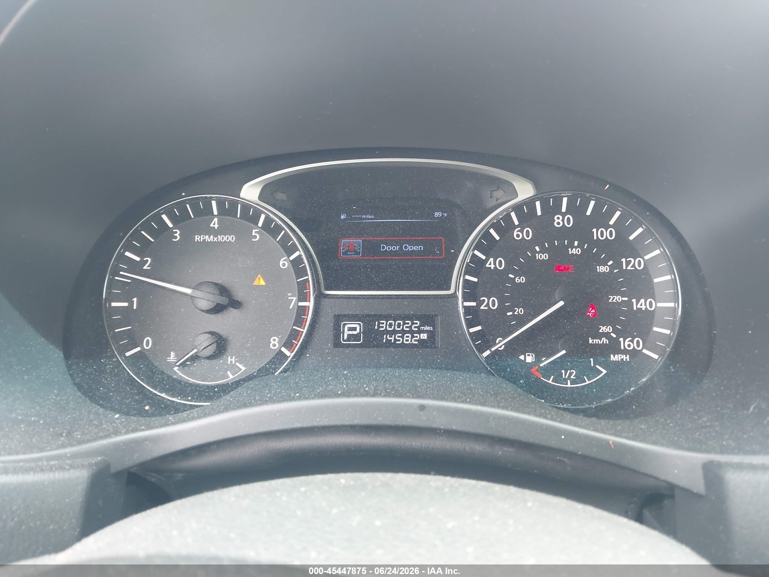 2014 Nissan Pathfinder Sl Серебряный vin: 5N1AR2MN2EC685891