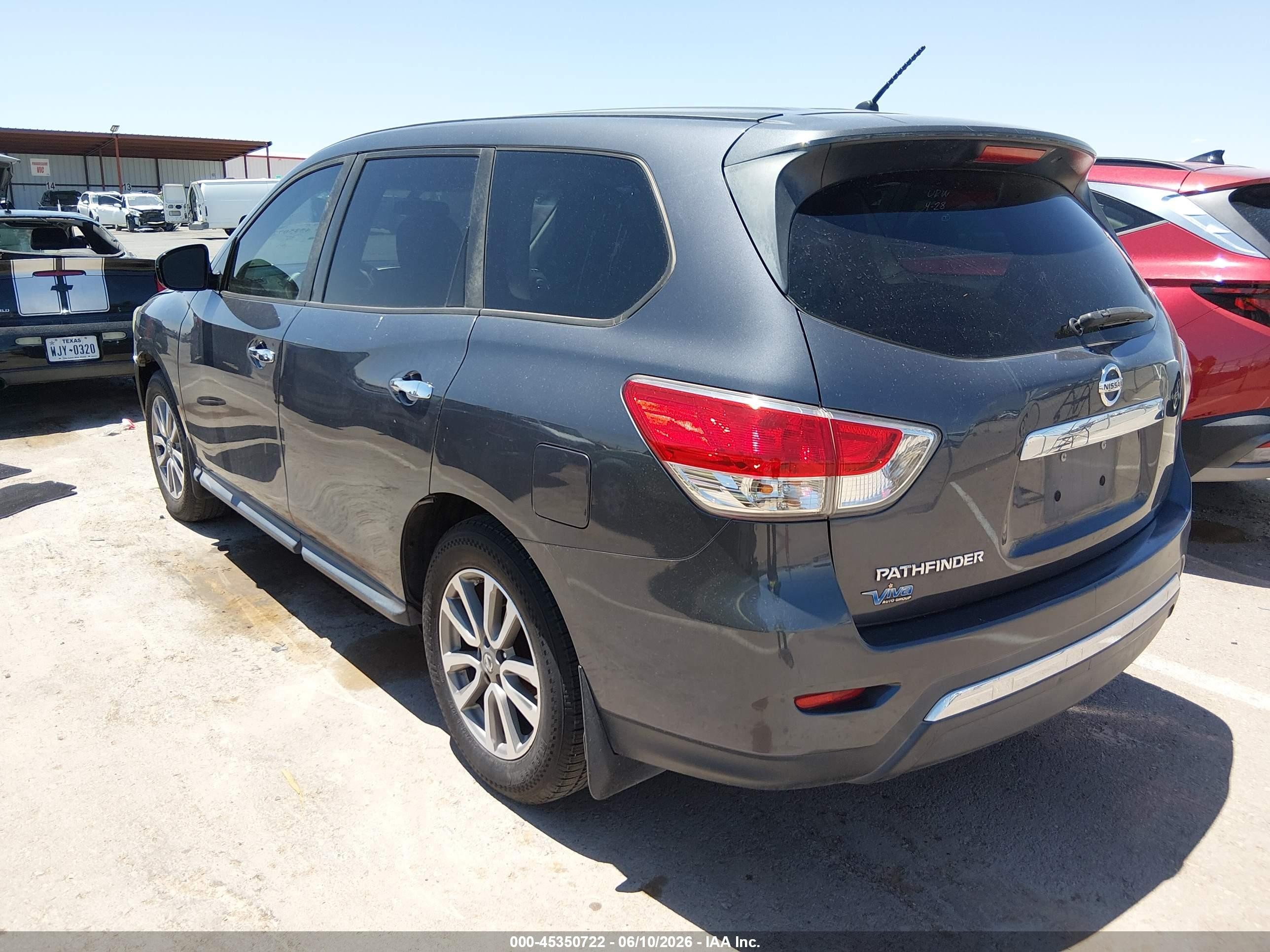 2014 Nissan Pathfinder S Gray vin: 5N1AR2MN2EC691433