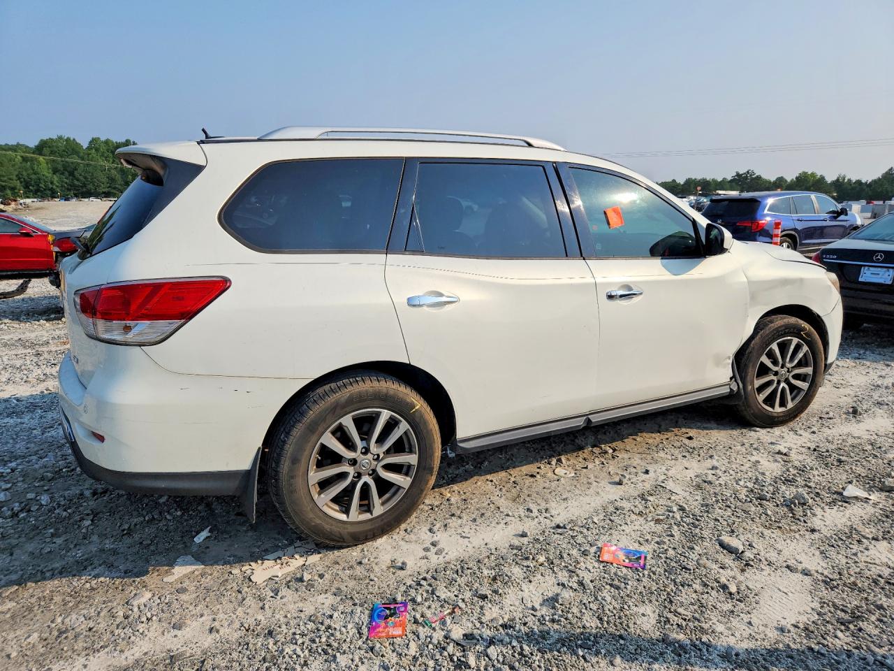 2014 Nissan Pathfinder Sv Белый vin: 5N1AR2MN2EC705654