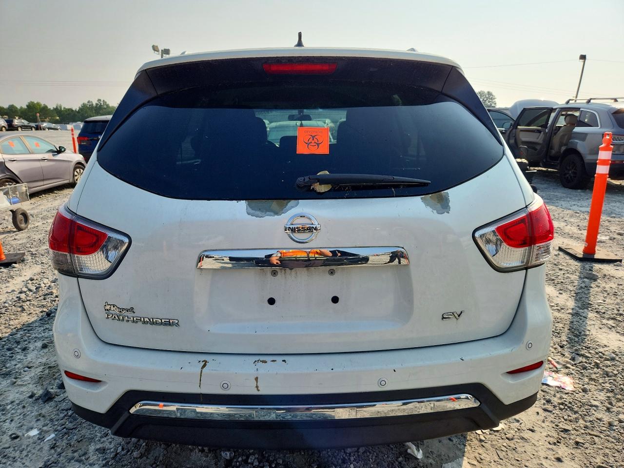 2014 Nissan Pathfinder Sv Белый vin: 5N1AR2MN2EC705654