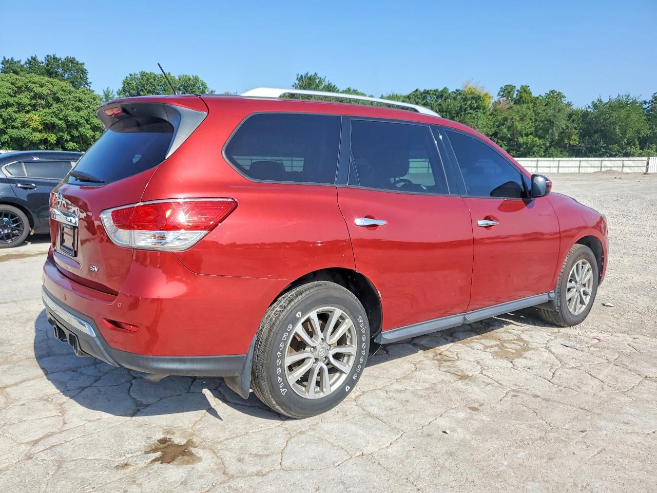 2014 Nissan Pathfinder Sv Red vin: 5N1AR2MN2EC711809