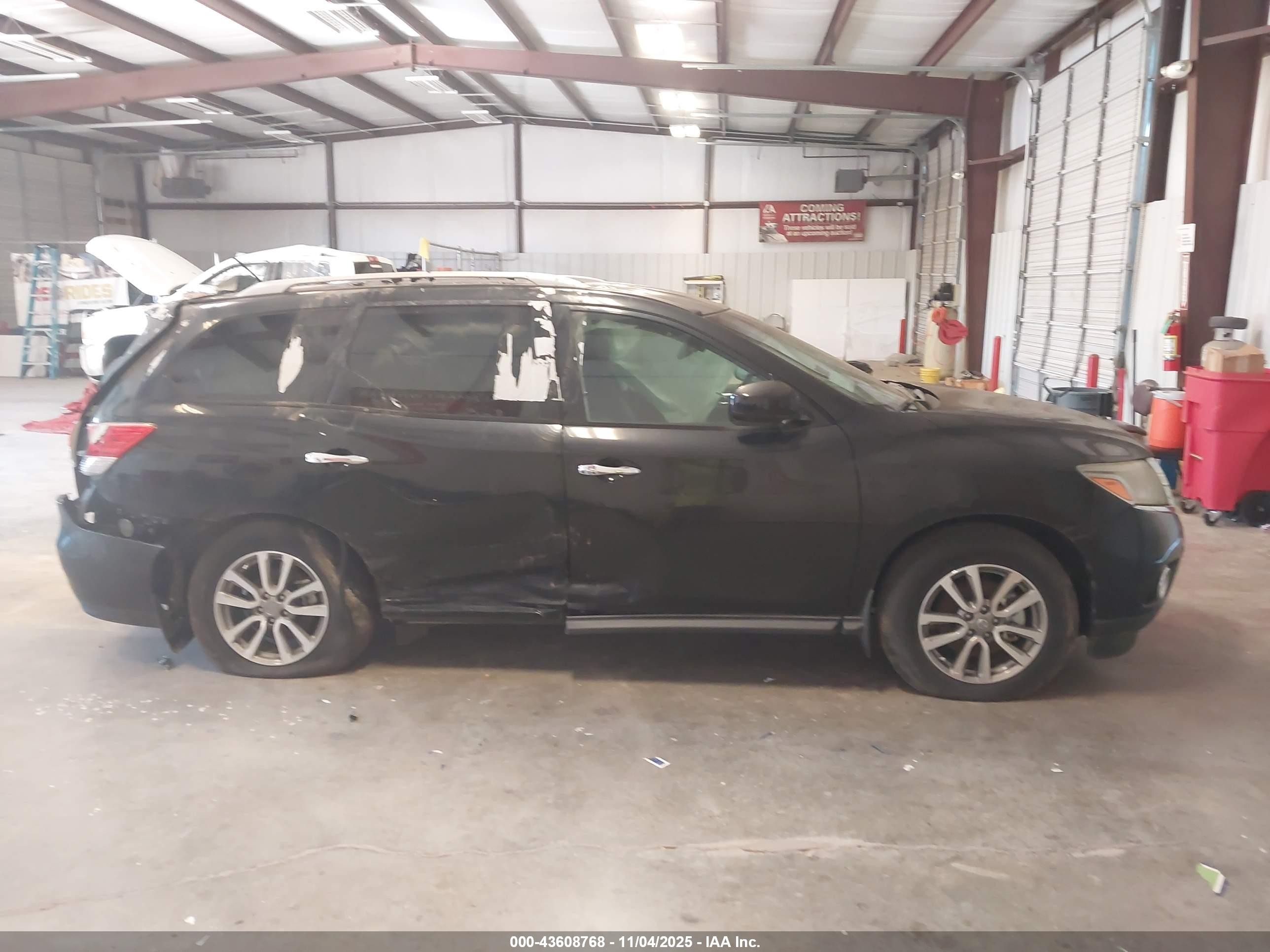 2015 Nissan Pathfinder Sv Black vin: 5N1AR2MN2FC601859