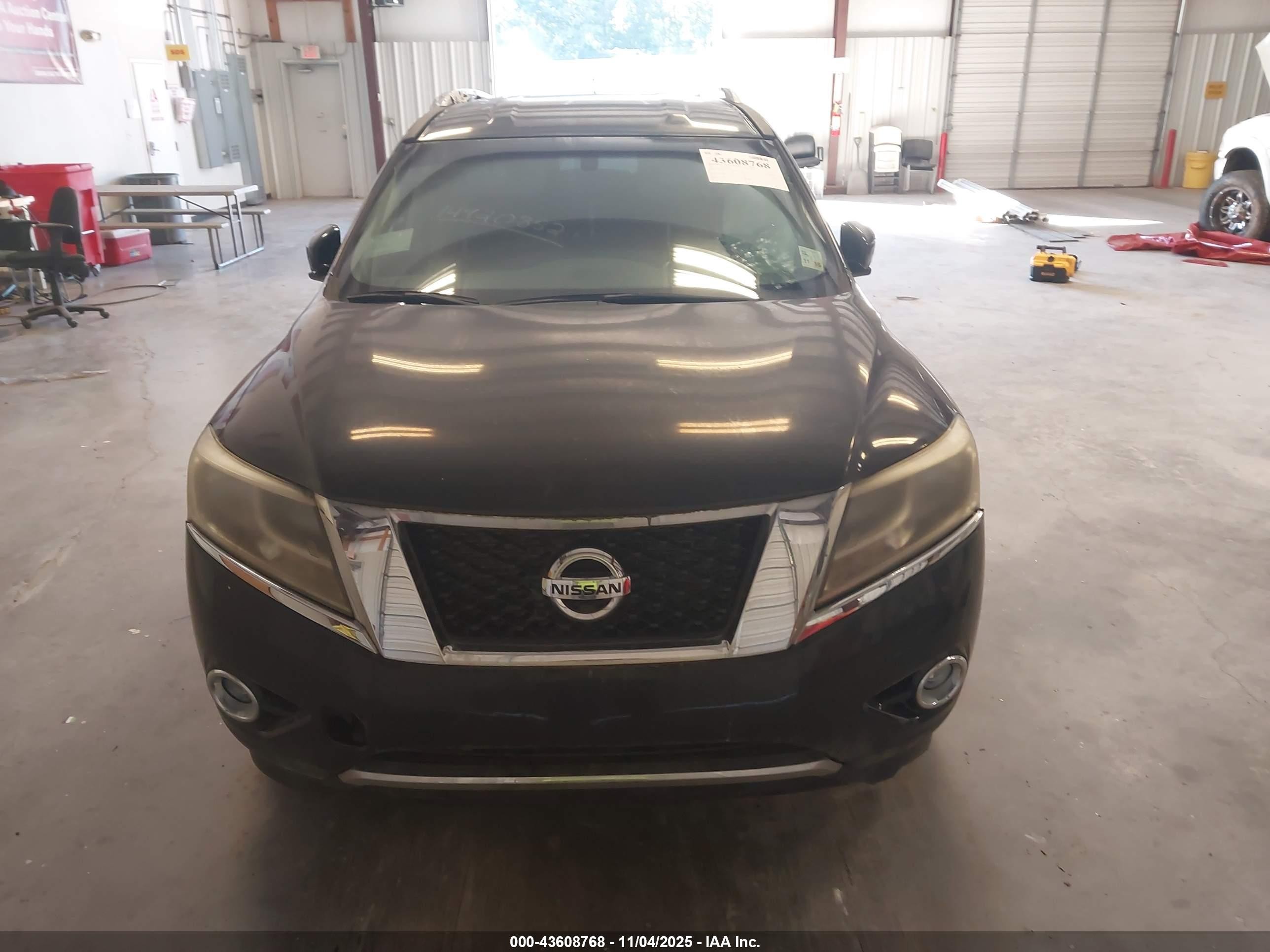 2015 Nissan Pathfinder Sv Black vin: 5N1AR2MN2FC601859