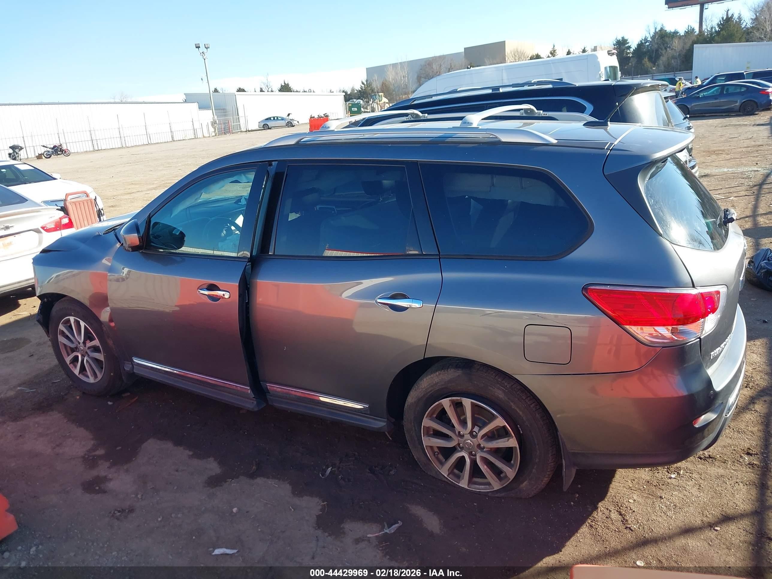 2015 Nissan Pathfinder Sl Black vin: 5N1AR2MN2FC602672