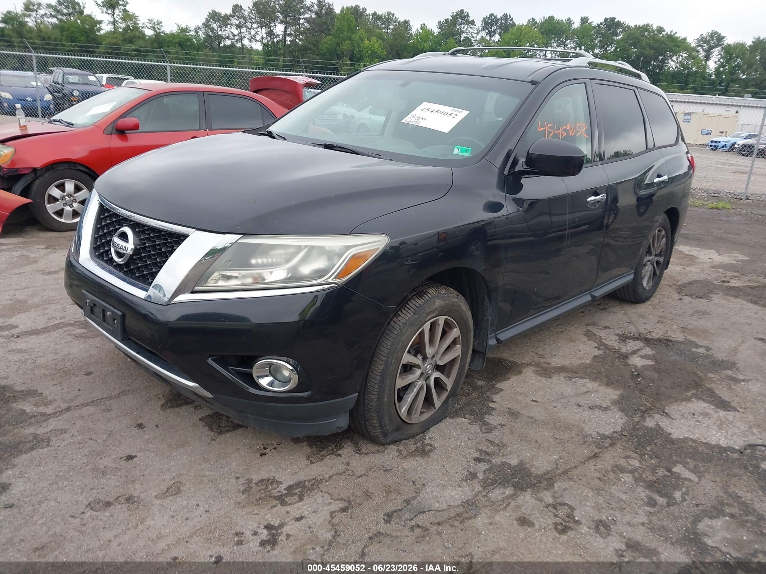 2015 Nissan Pathfinder Sv Black vin: 5N1AR2MN2FC611646