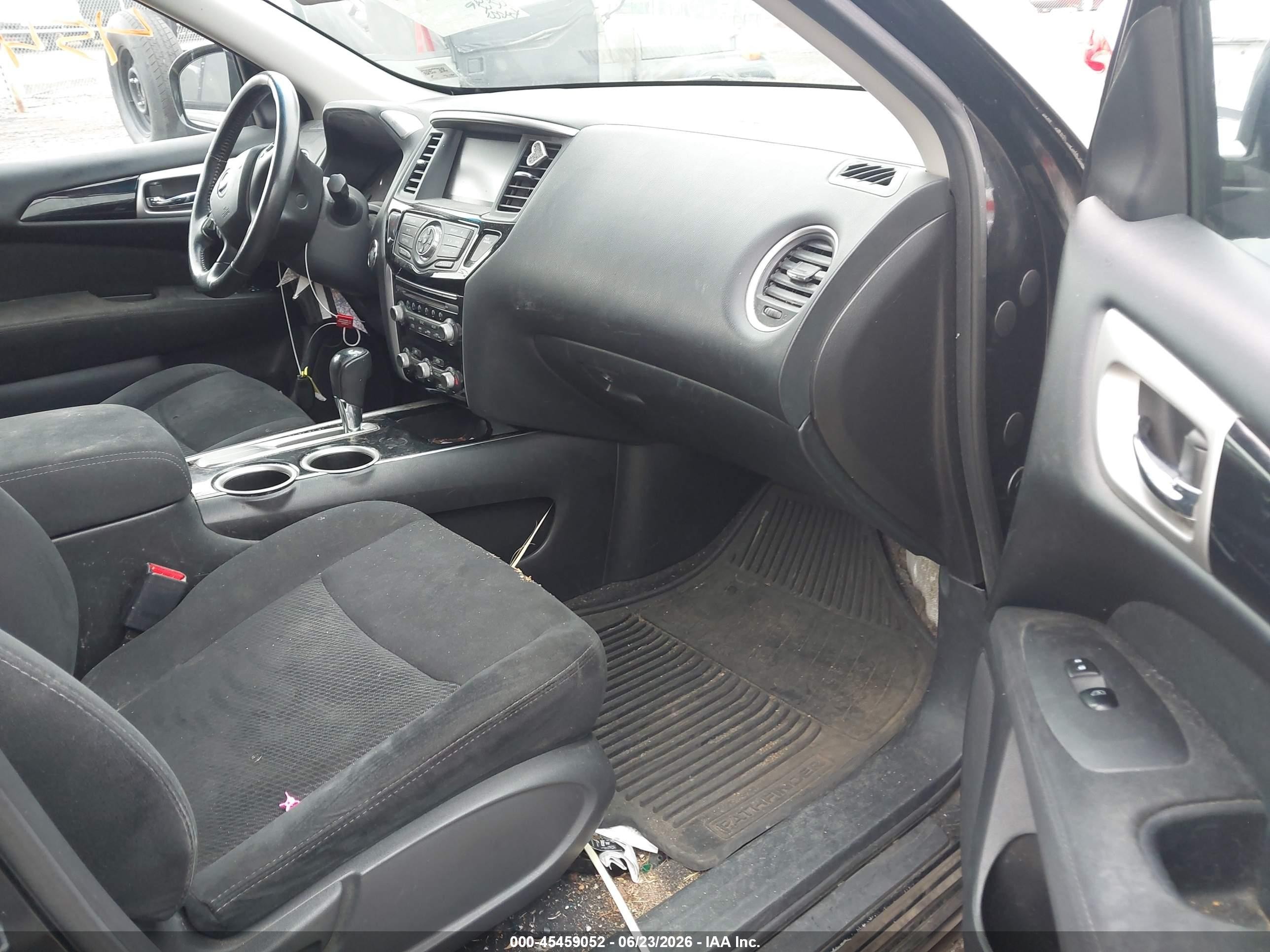 2015 Nissan Pathfinder Sv Black vin: 5N1AR2MN2FC611646