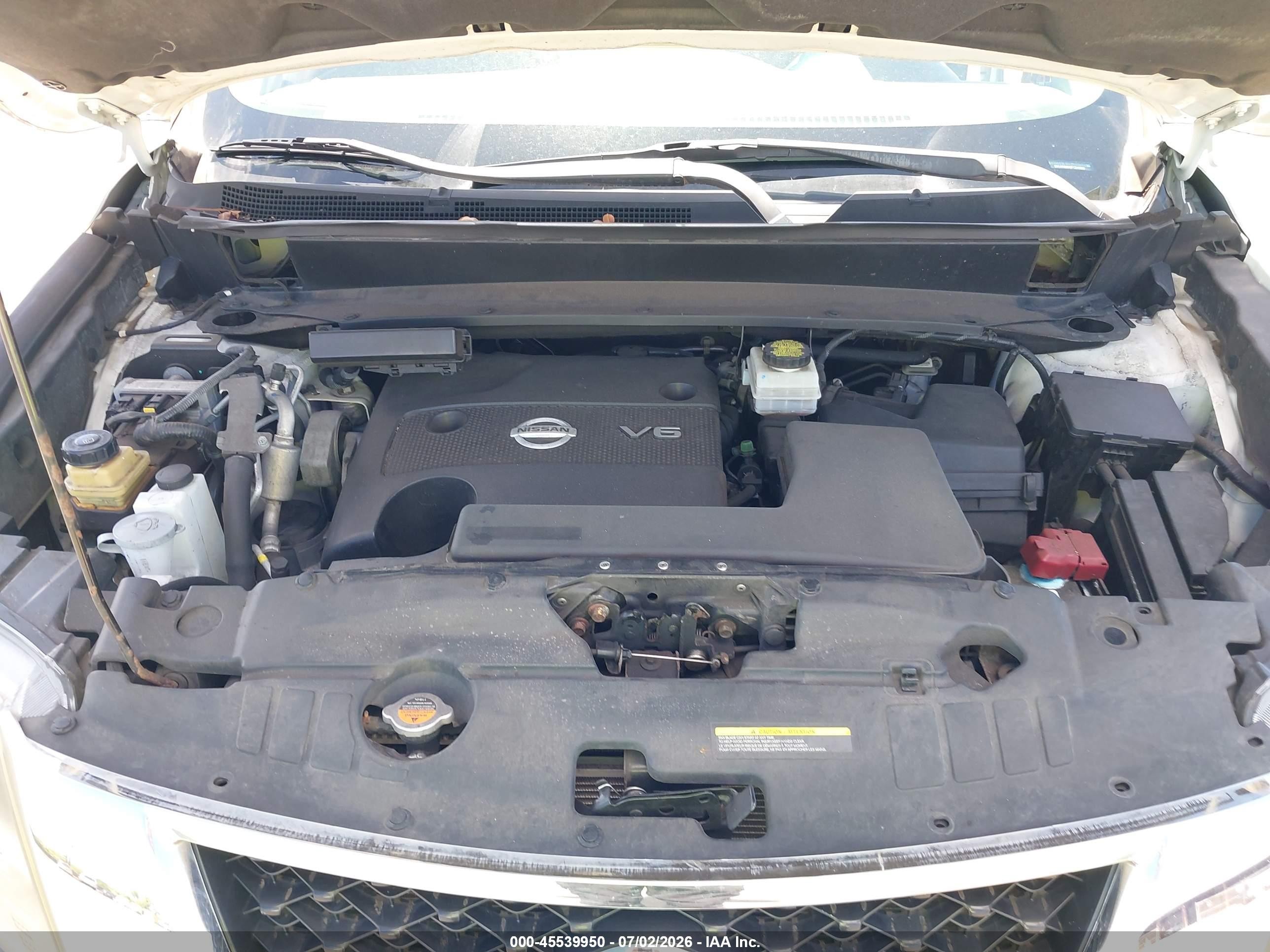 2015 Nissan Pathfinder S White vin: 5N1AR2MN2FC619939