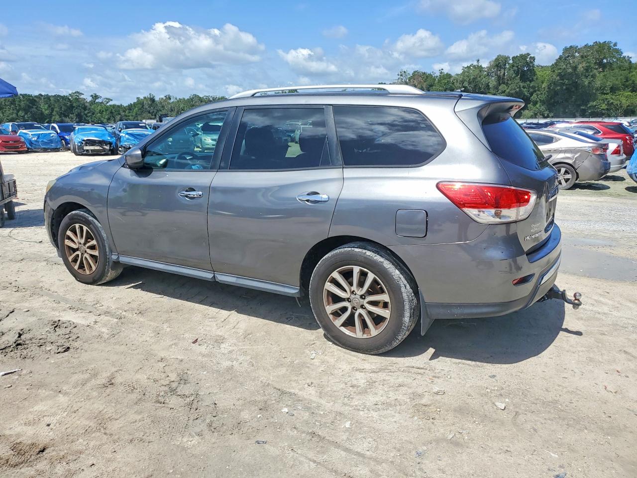 2015 Nissan Pathfinder S Серый vin: 5N1AR2MN2FC634358