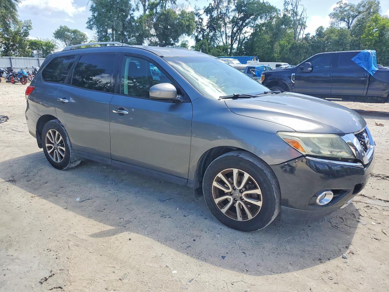 2015 Nissan Pathfinder S Серый vin: 5N1AR2MN2FC634358