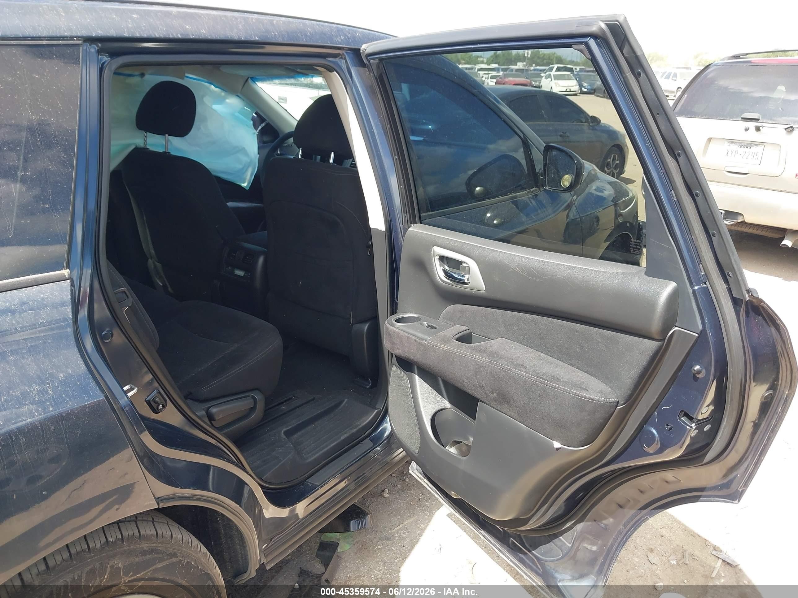 2015 Nissan Pathfinder S Синий vin: 5N1AR2MN2FC634568