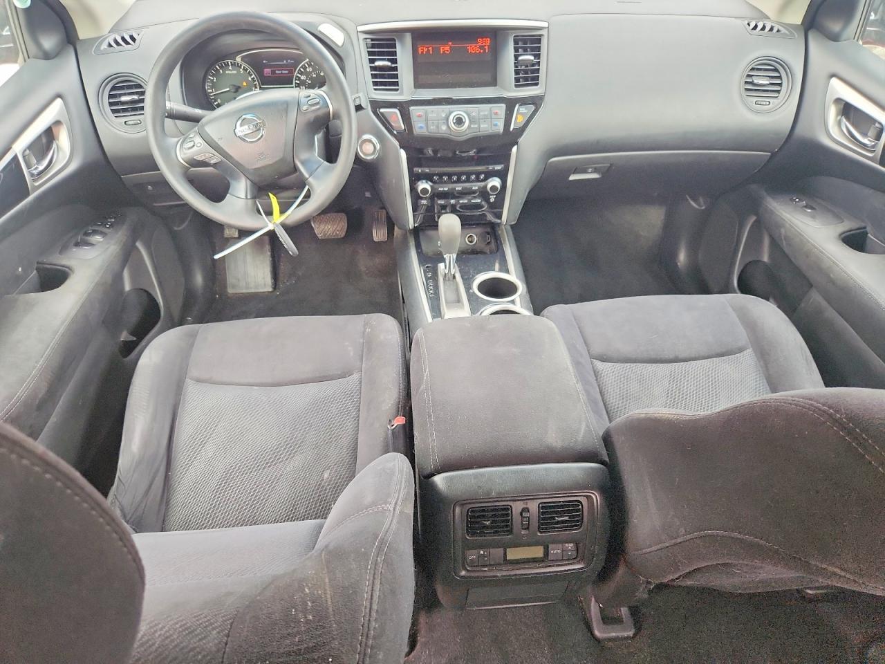 2015 Nissan Pathfinder S Red vin: 5N1AR2MN2FC642556