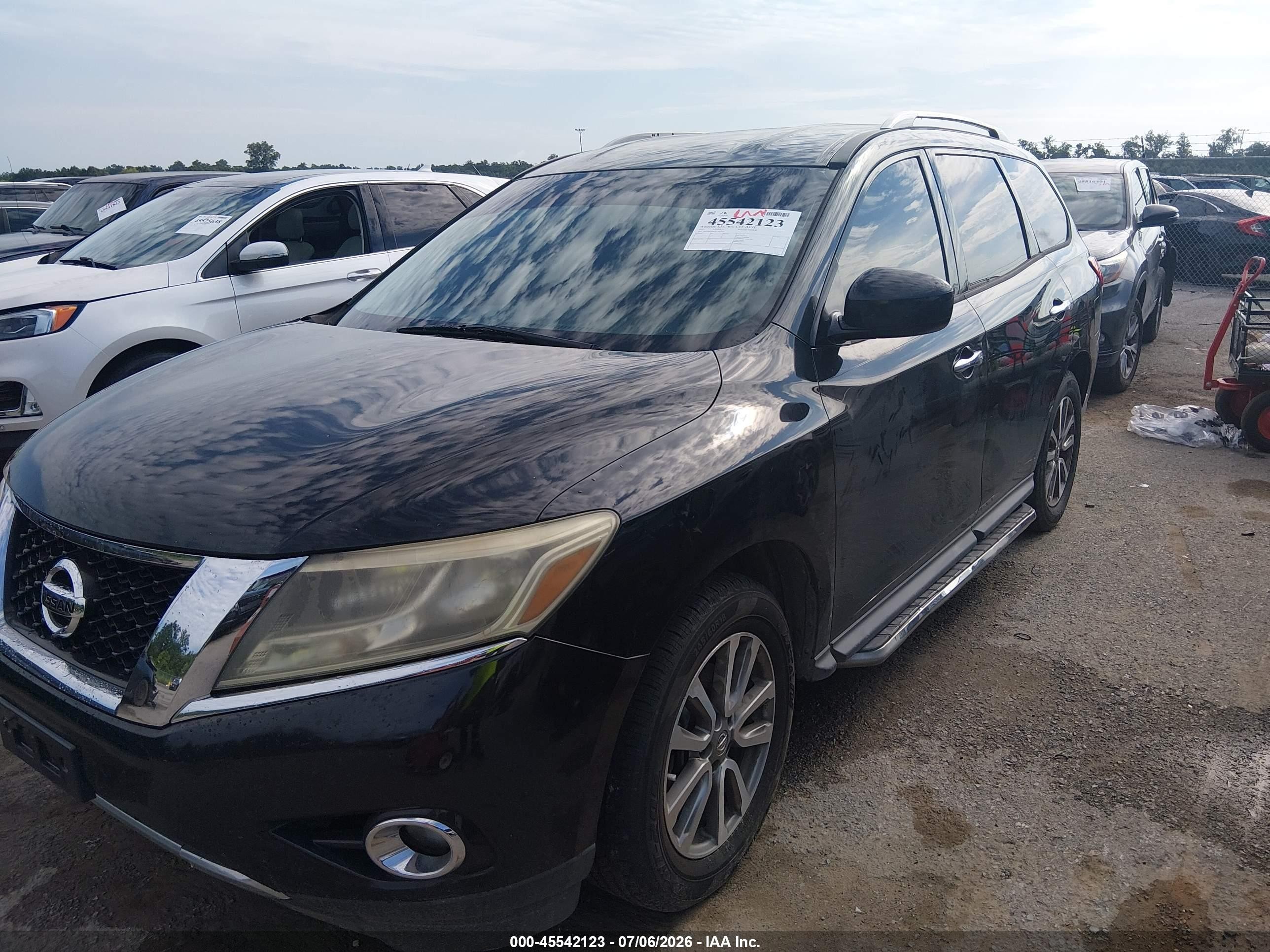 2015 Nissan Pathfinder Platinum/s/sl/sv Black vin: 5N1AR2MN2FC647725
