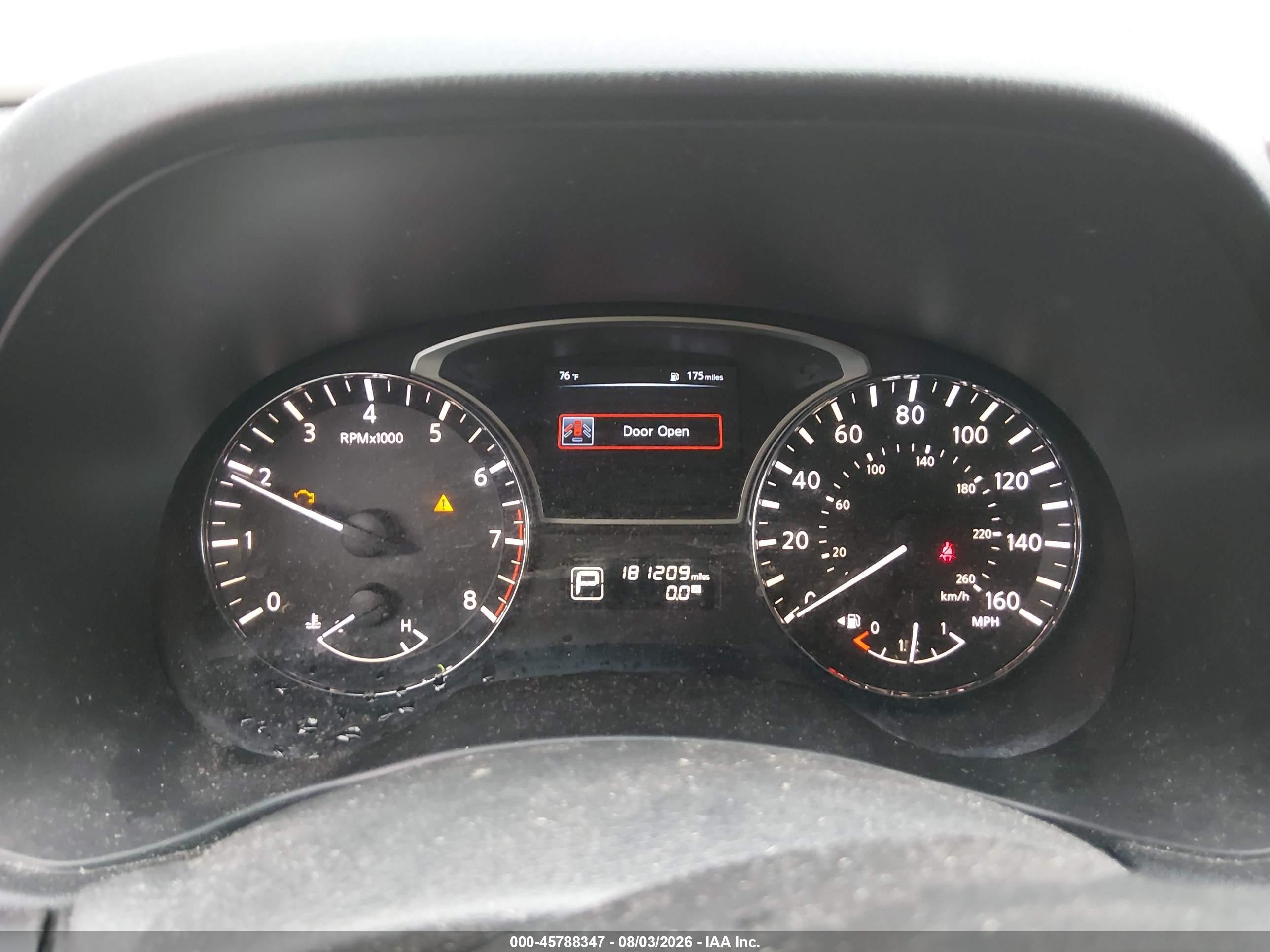 2015 Nissan Pathfinder   Серебряный vin: 5N1AR2MN2FC651466