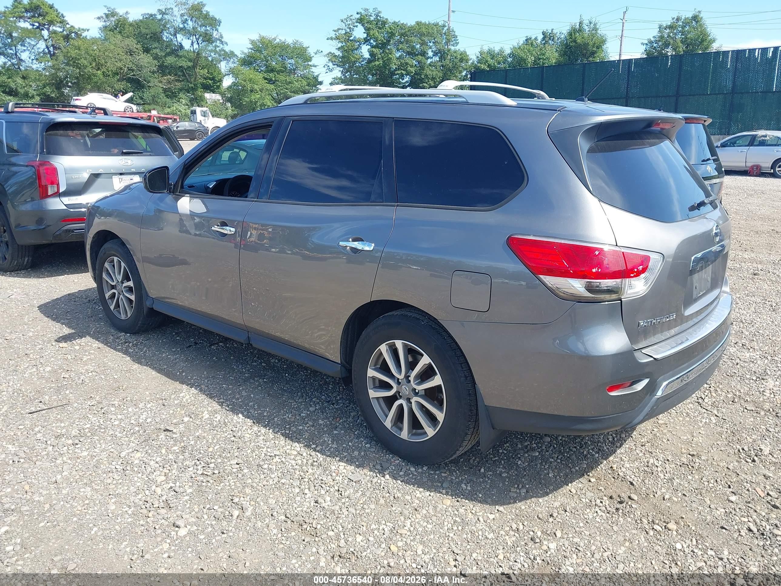 2015 Nissan Pathfinder S Gray vin: 5N1AR2MN2FC676612