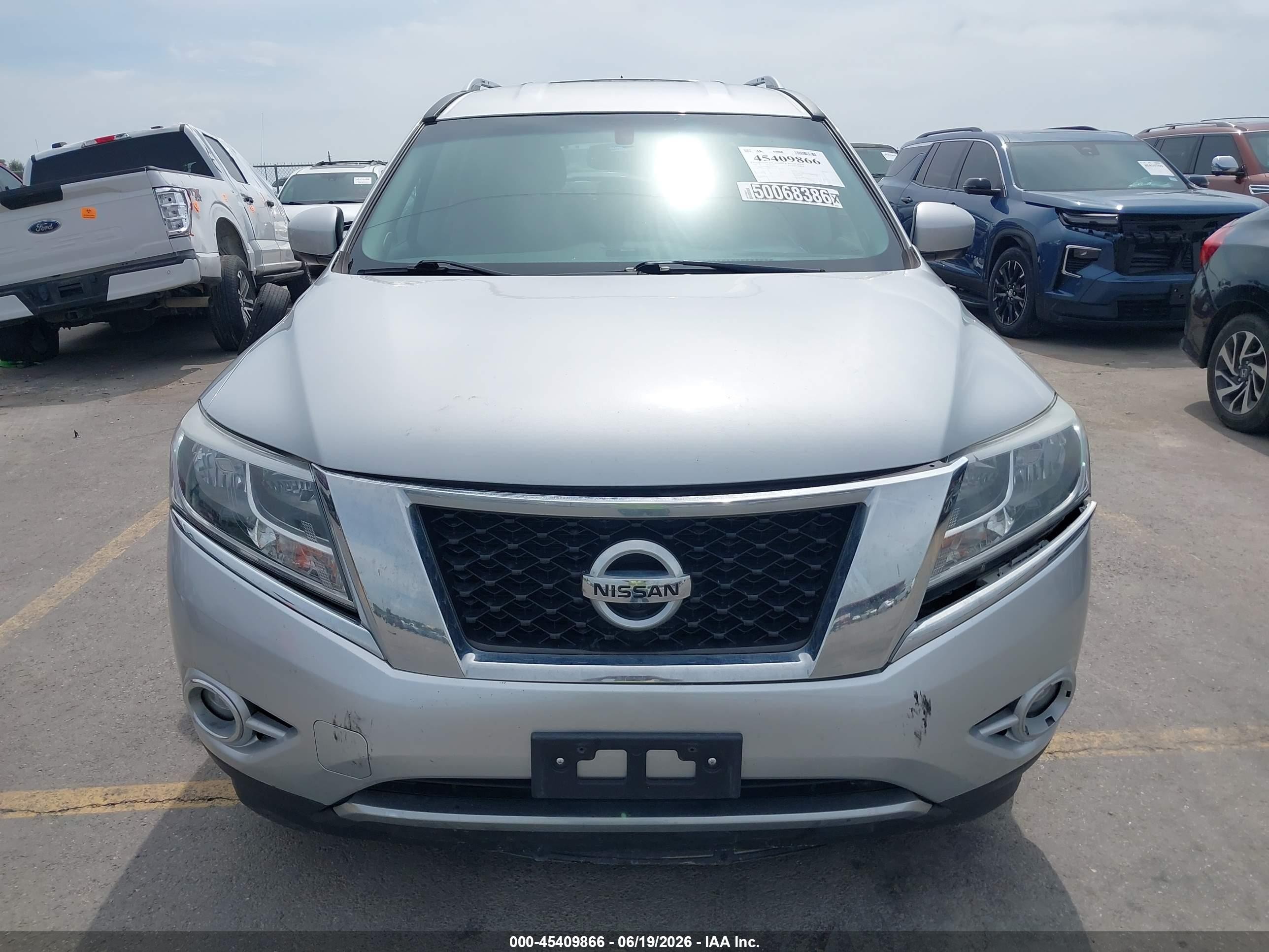 2015 Nissan Pathfinder Sl Silver vin: 5N1AR2MN2FC683687