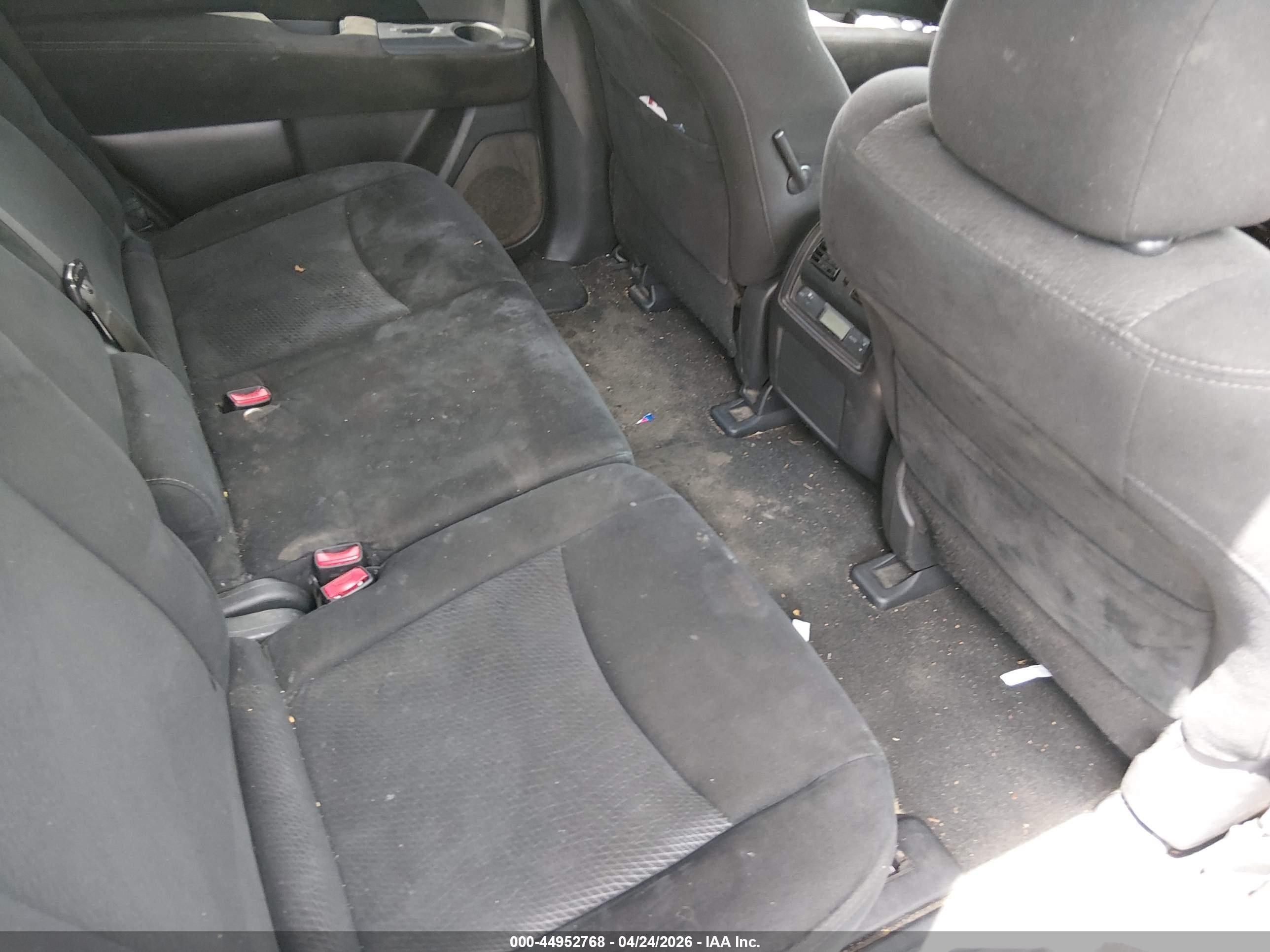 2015 Nissan Pathfinder S Gray vin: 5N1AR2MN2FC710080
