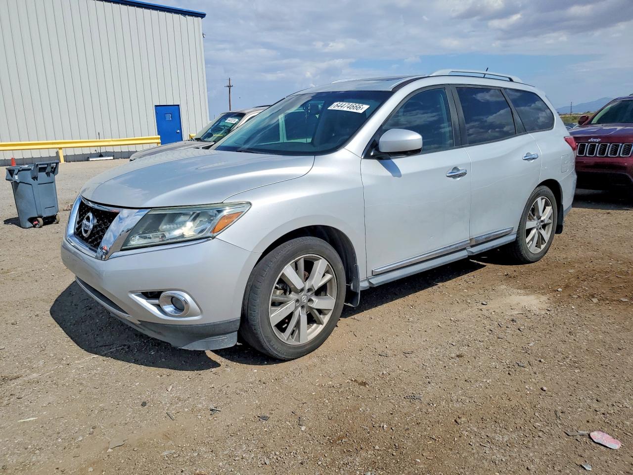 2015 Nissan Pathfinder S Silver vin: 5N1AR2MN2FC719670