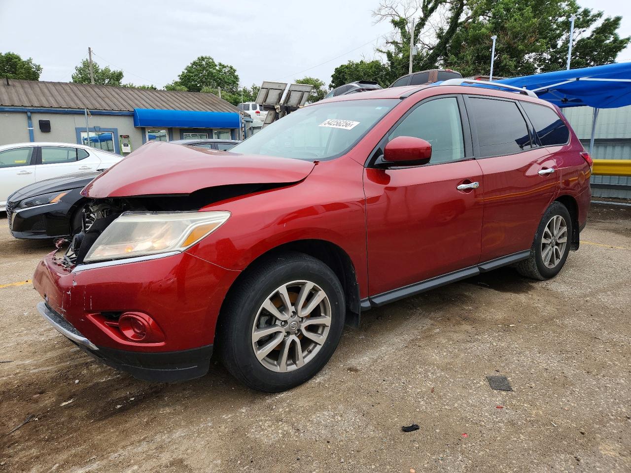 2015 Nissan Pathfinder Red vin: 5N1AR2MN2FC719961