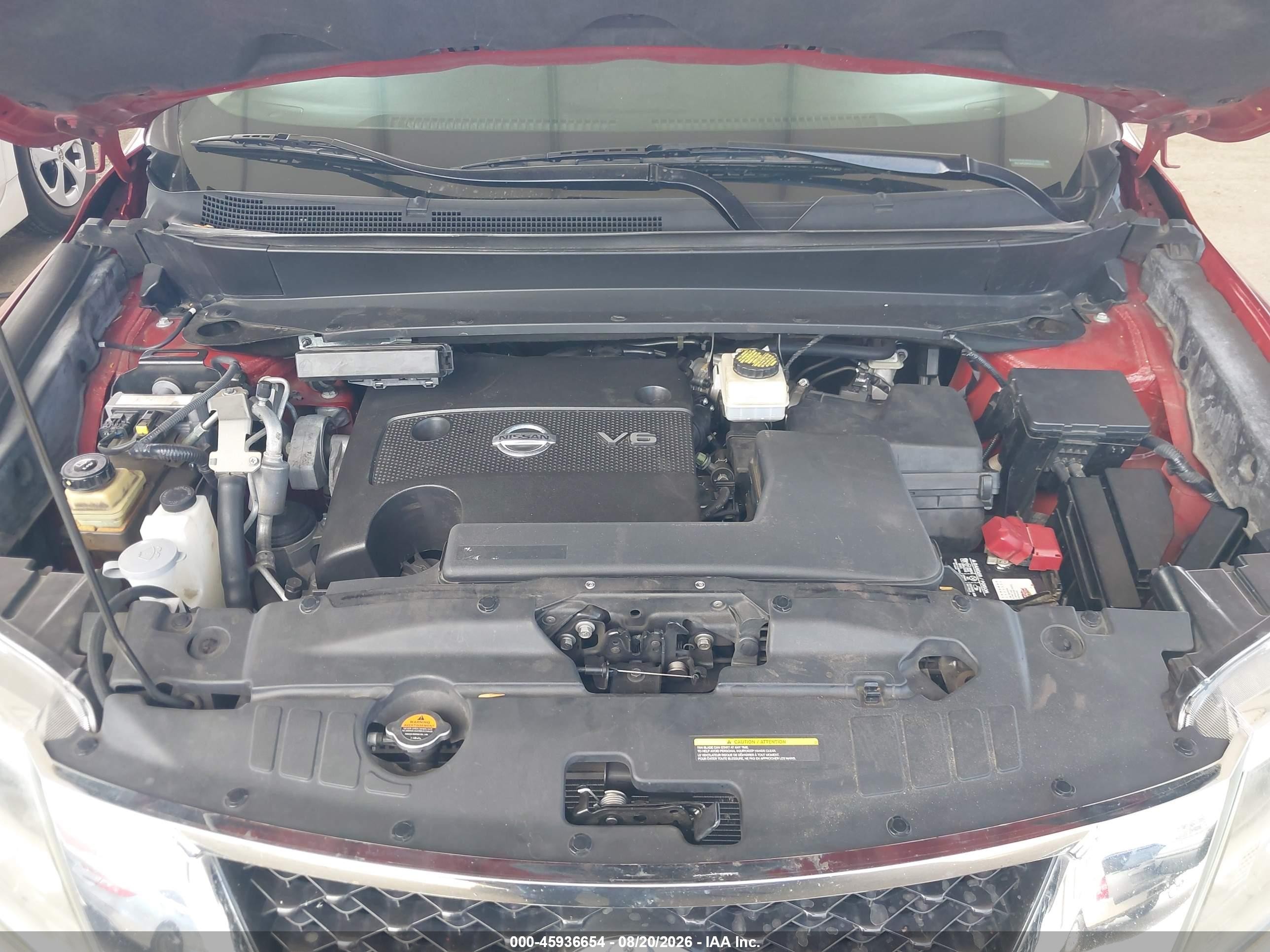 2016 Nissan Pathfinder Platinum/s/sl/sv Red vin: 5N1AR2MN2GC630098