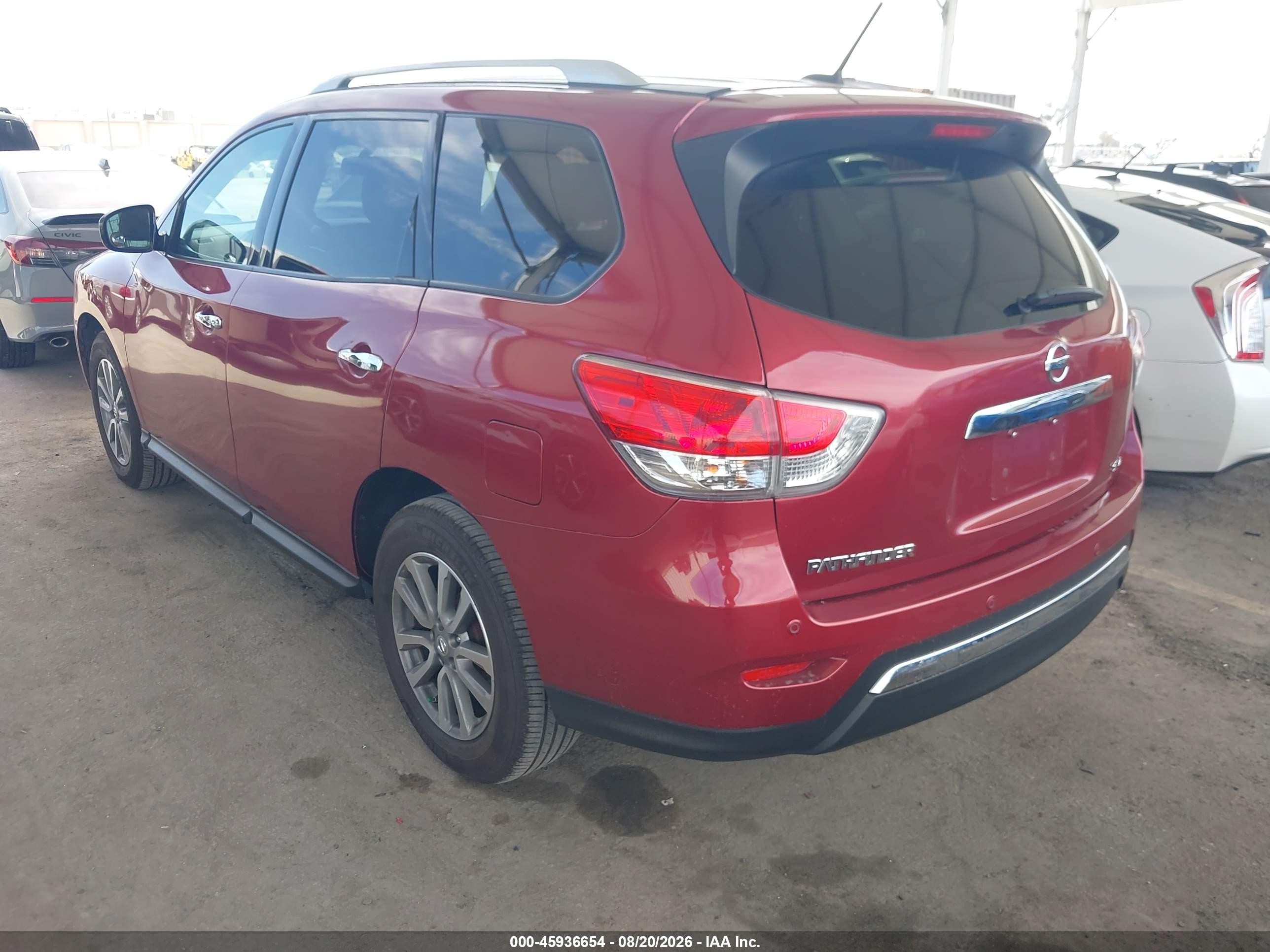 2016 Nissan Pathfinder Platinum/s/sl/sv Red vin: 5N1AR2MN2GC630098