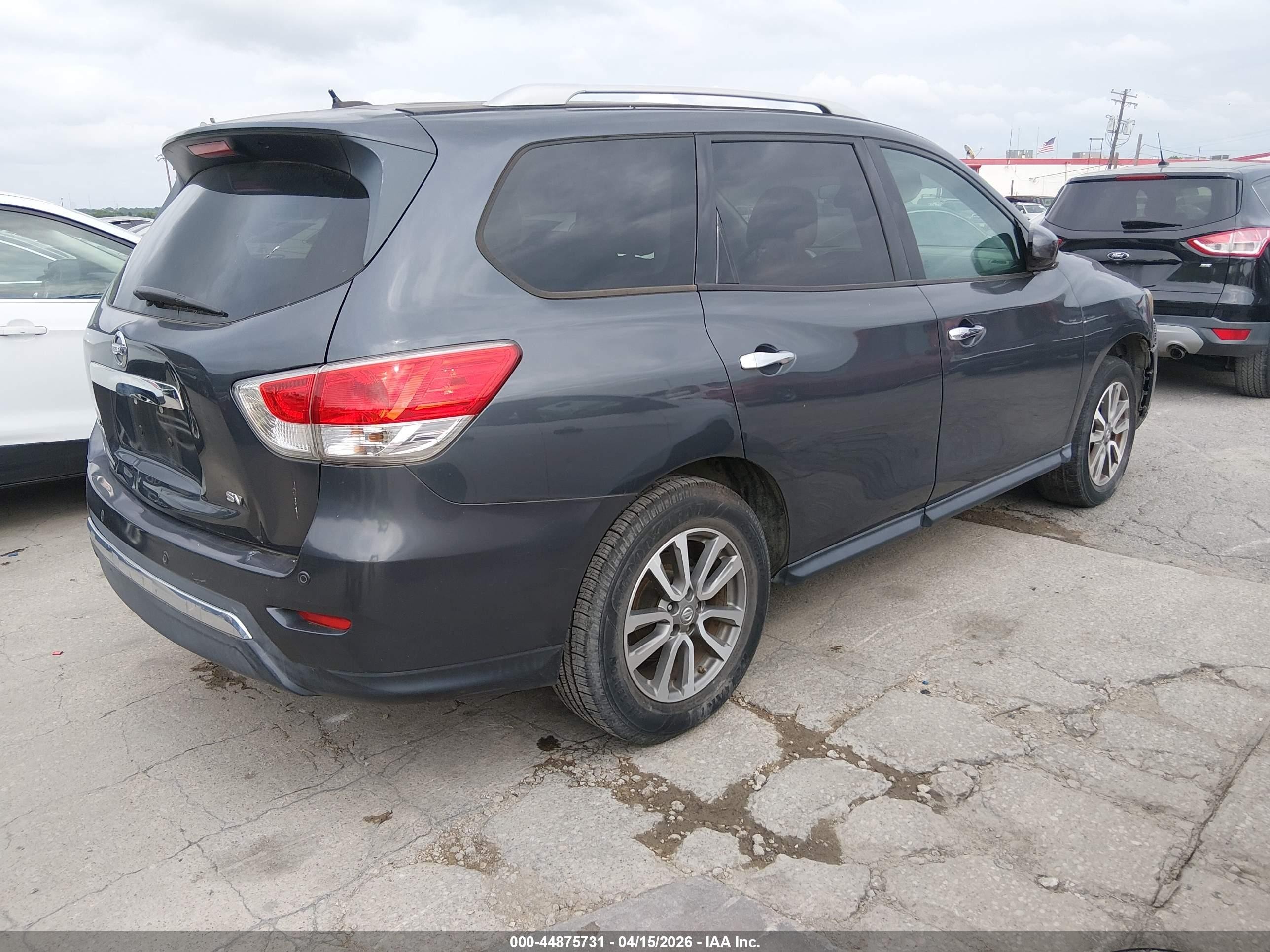2013 Nissan Pathfinder Sv Серый vin: 5N1AR2MN3DC630929