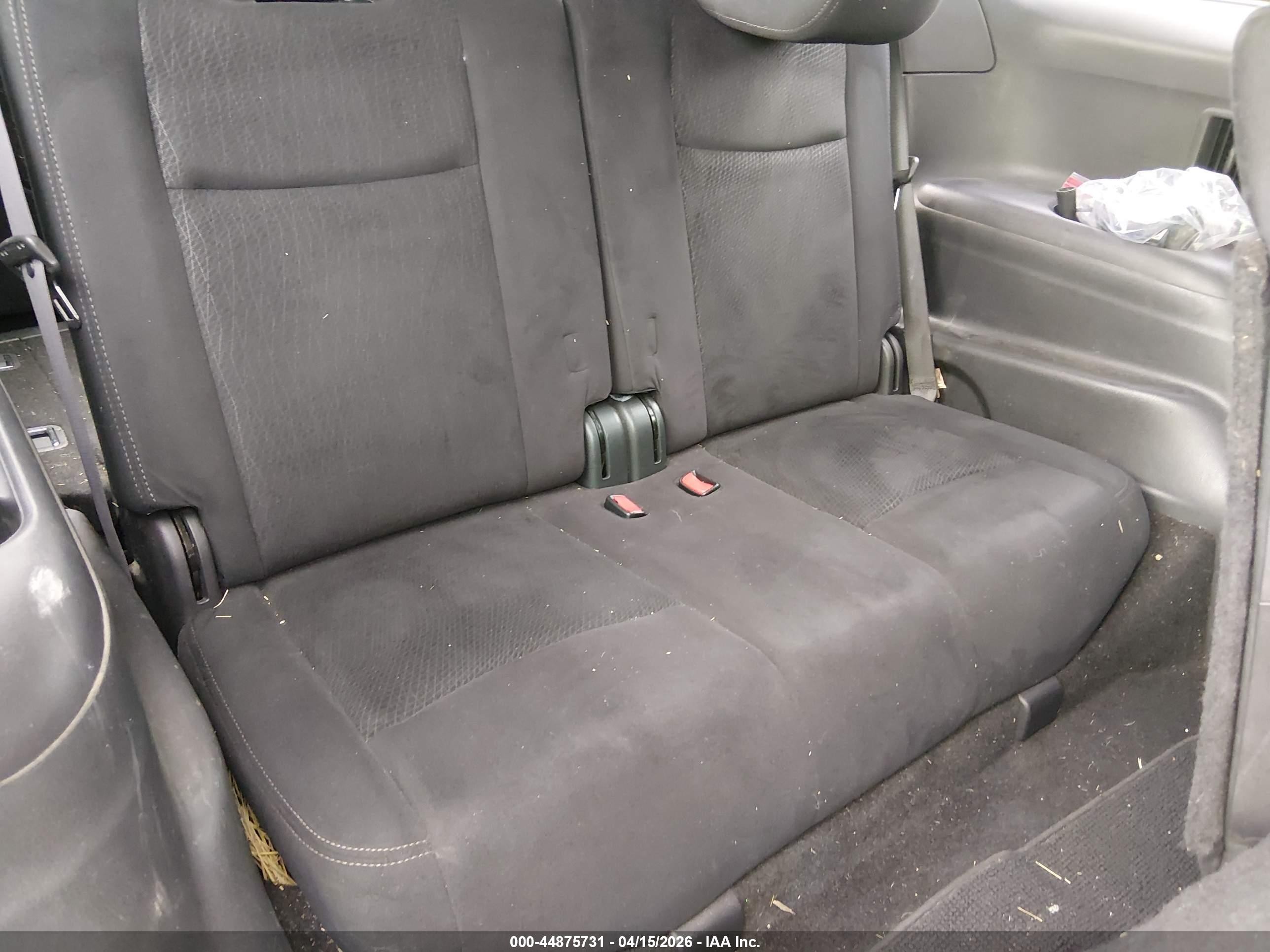 2013 Nissan Pathfinder Sv Серый vin: 5N1AR2MN3DC630929