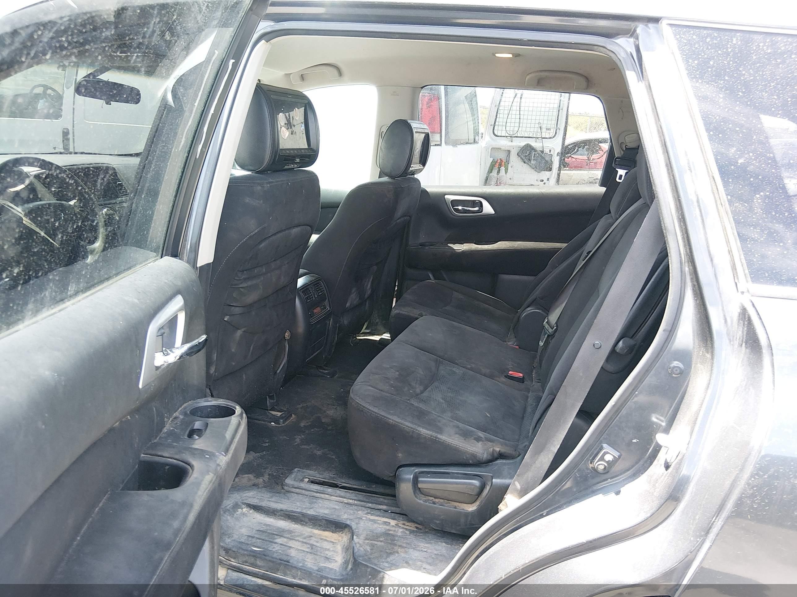 2013 Nissan Pathfinder Sv Gray vin: 5N1AR2MN3DC645365